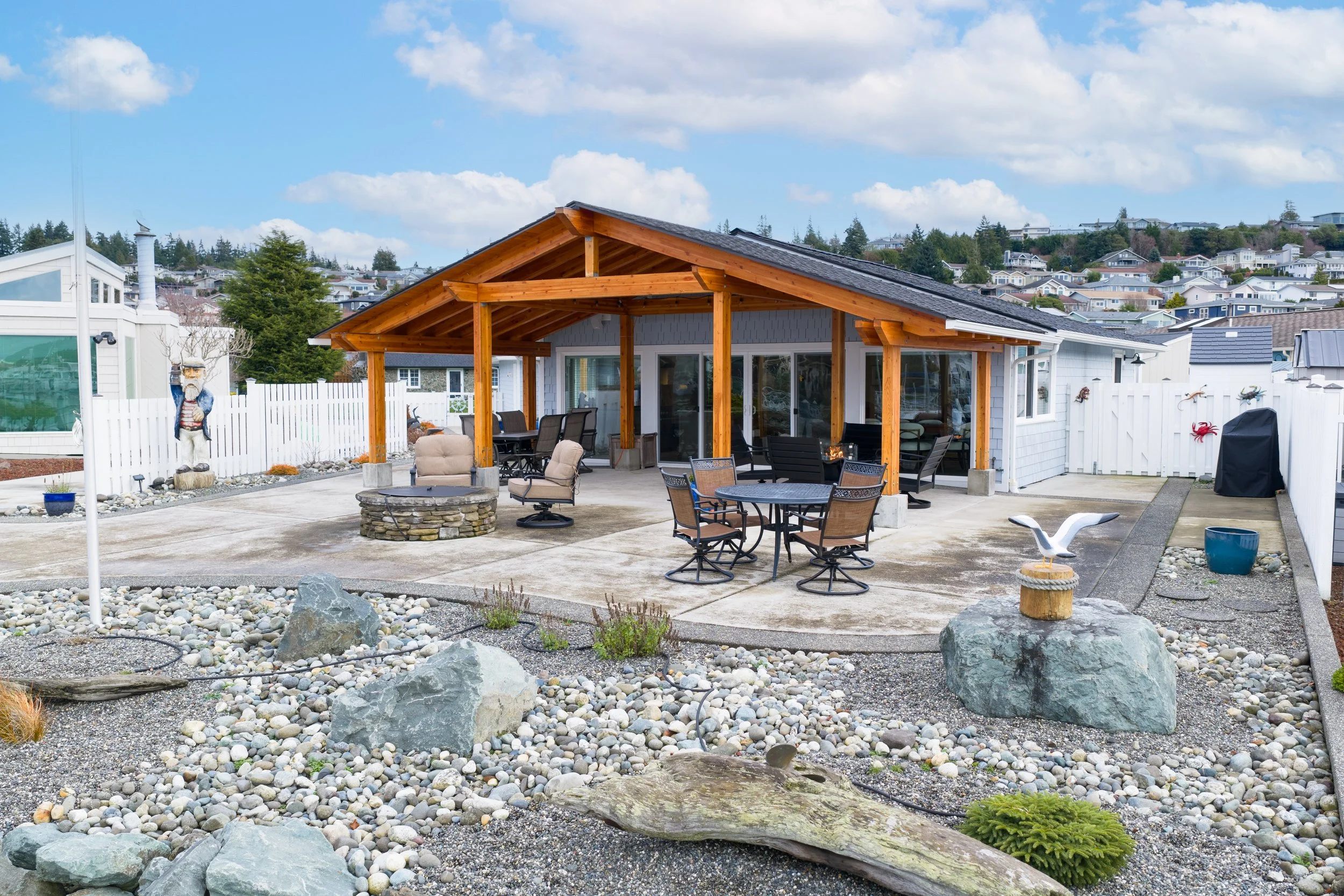 5301 Doon Way,-2.jpg