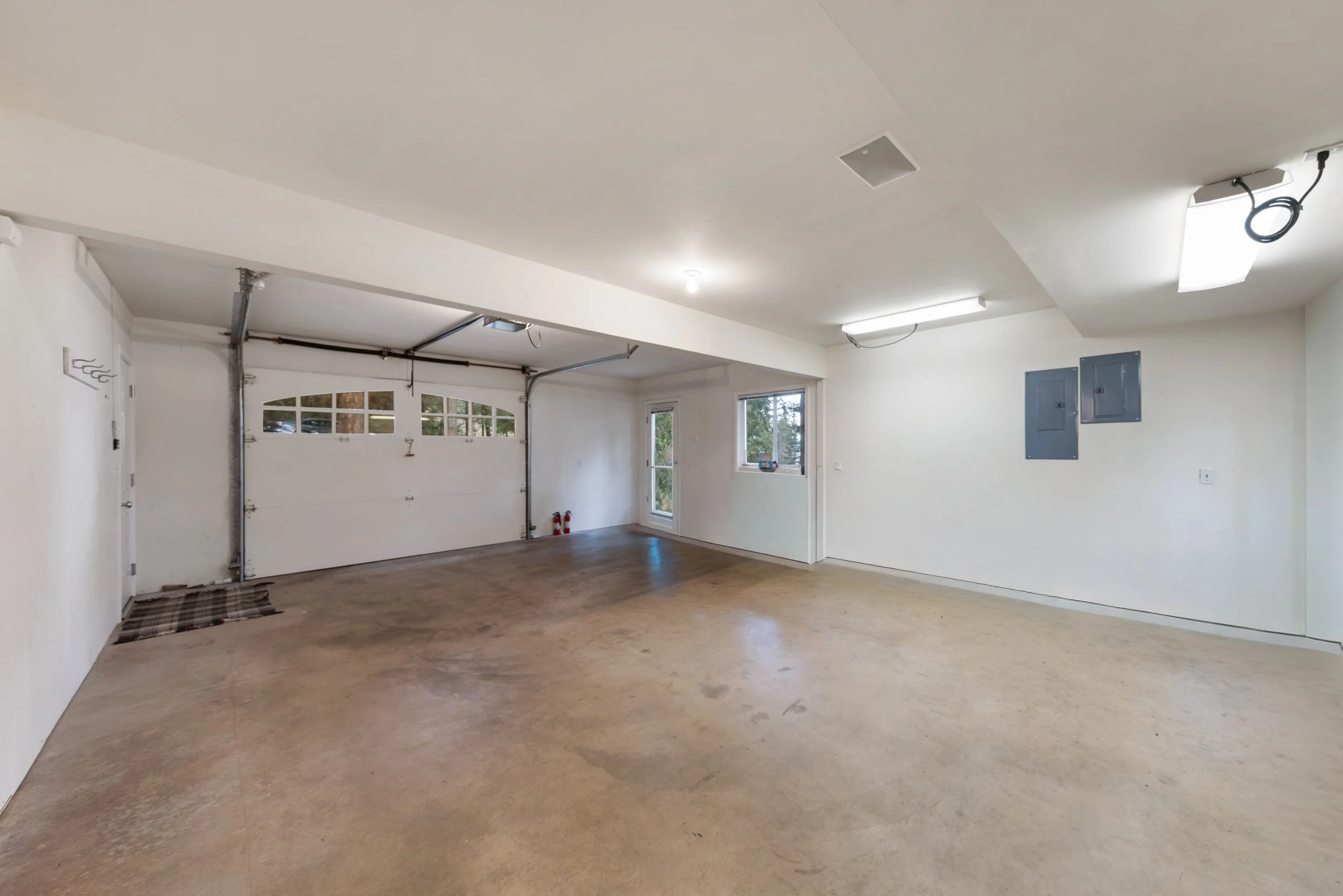 453 Jackrabbit Lane.jpg