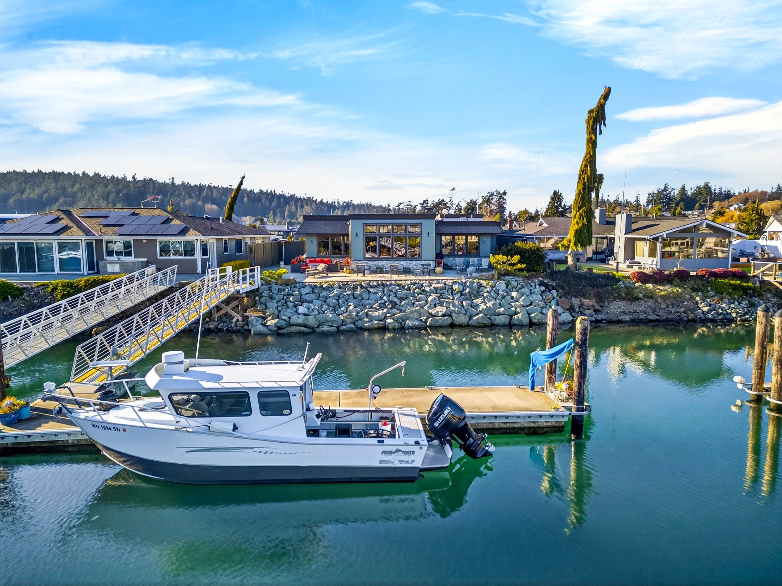 1911 Bay Place-9.jpg