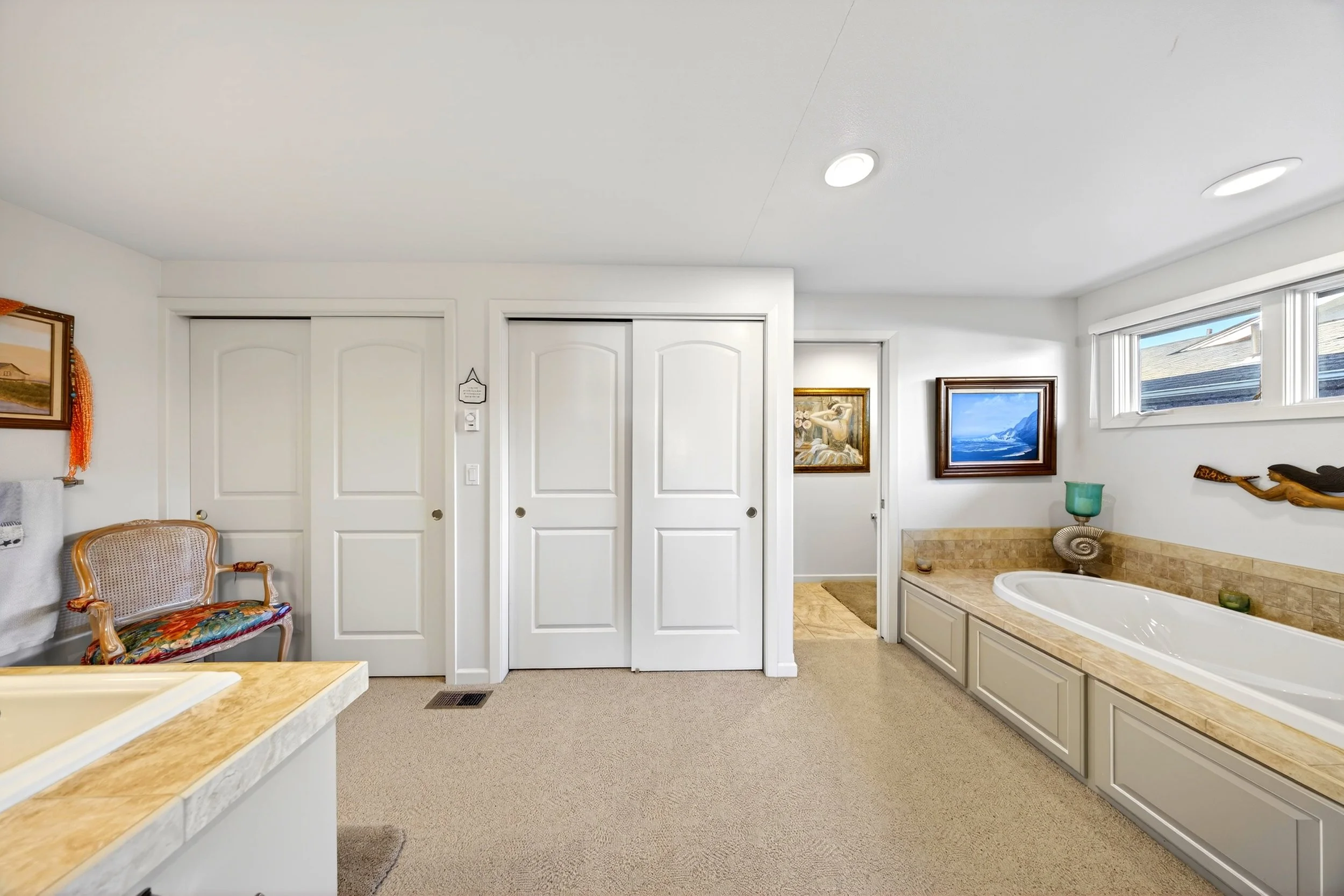 1911 Bay Place-51.jpg