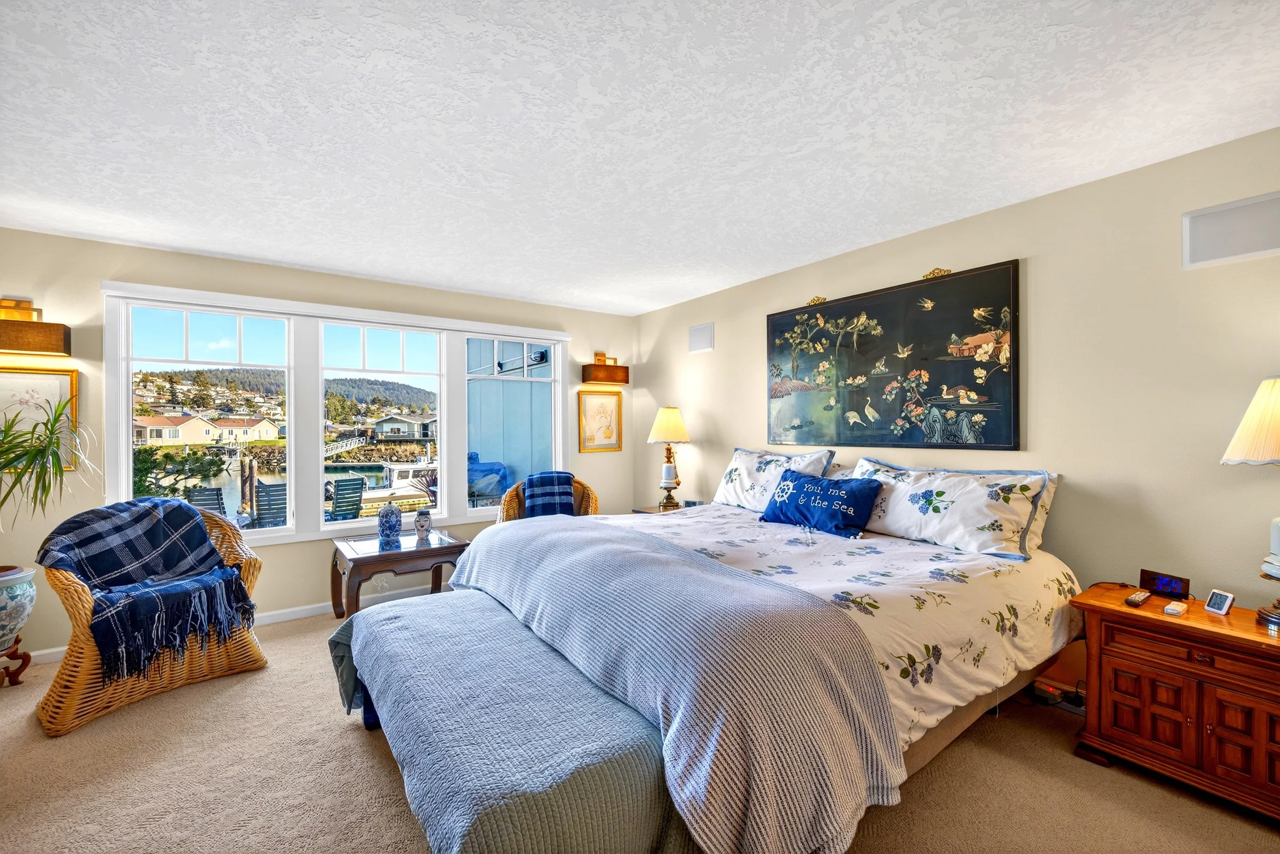 1911 Bay Place-57.jpg