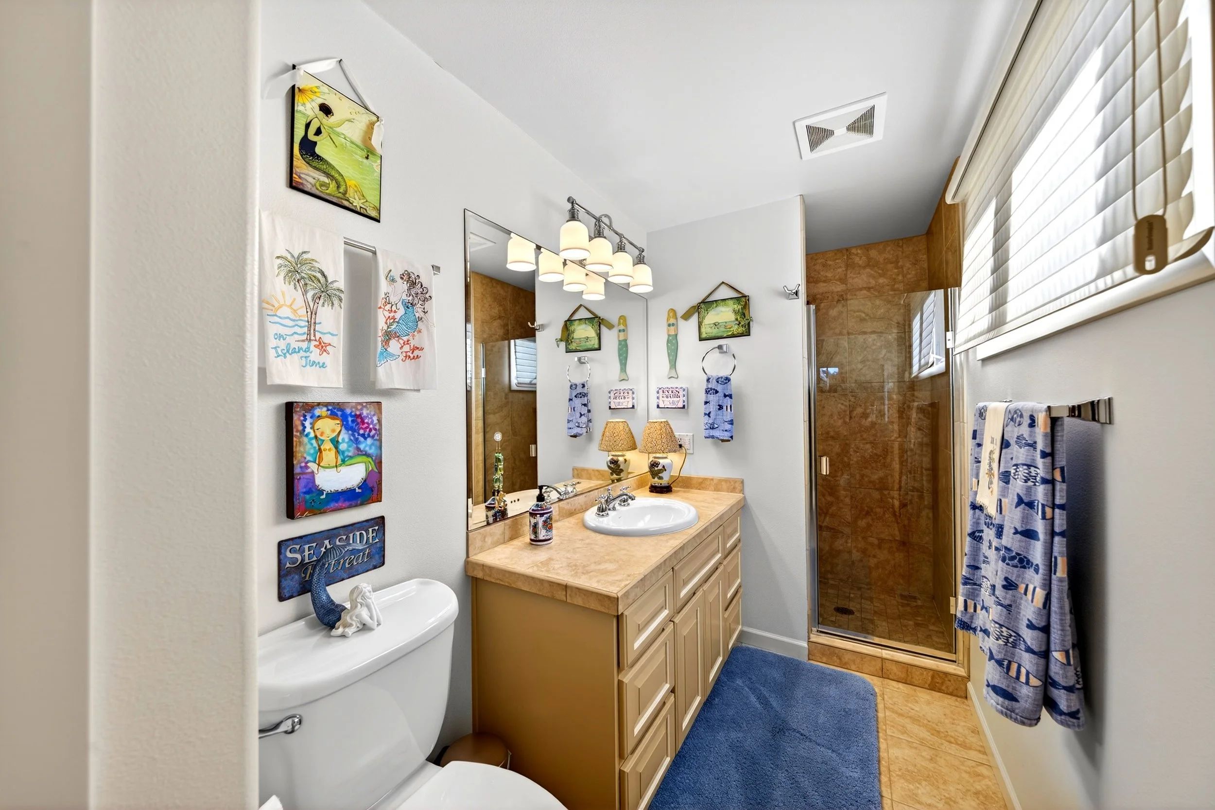 1911 Bay Place-70.jpg