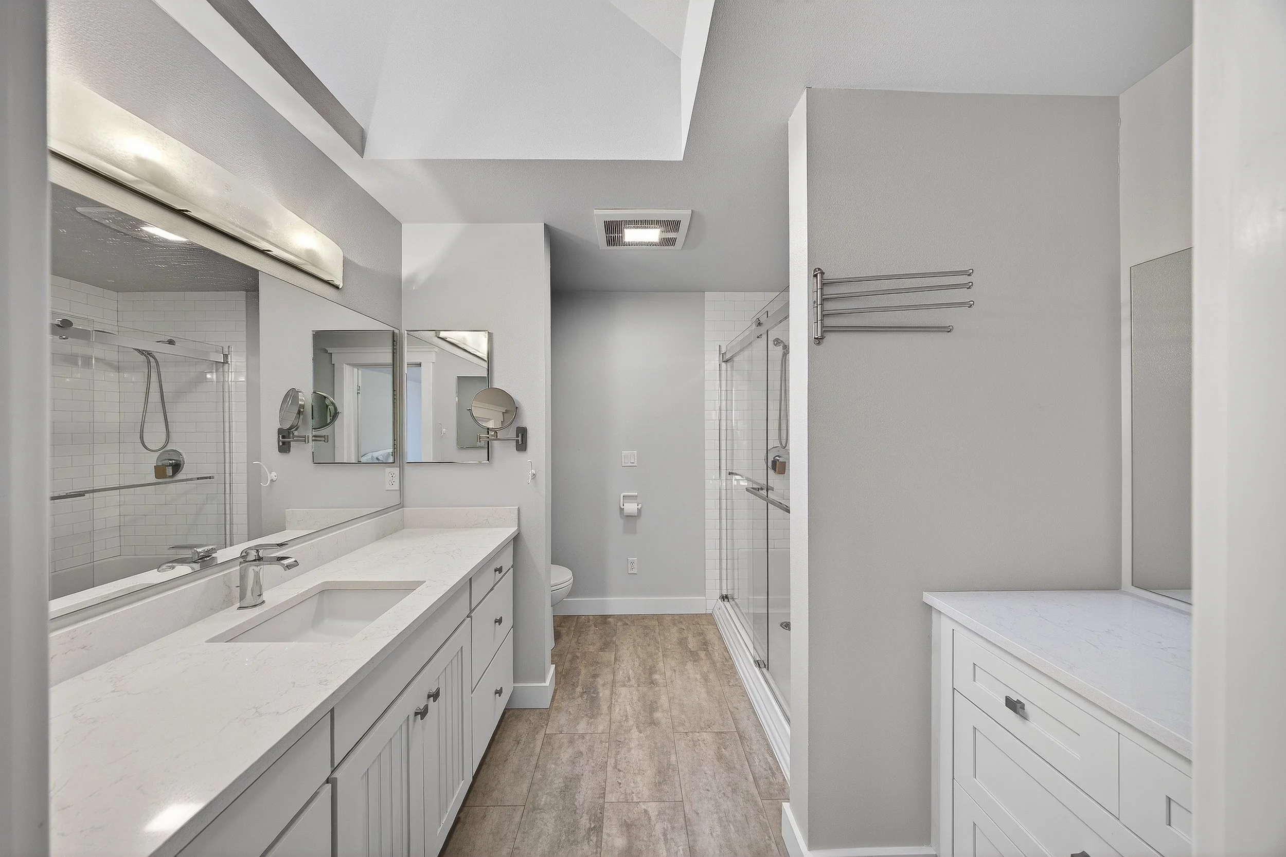 8651 Turners Bay Place-62.jpg