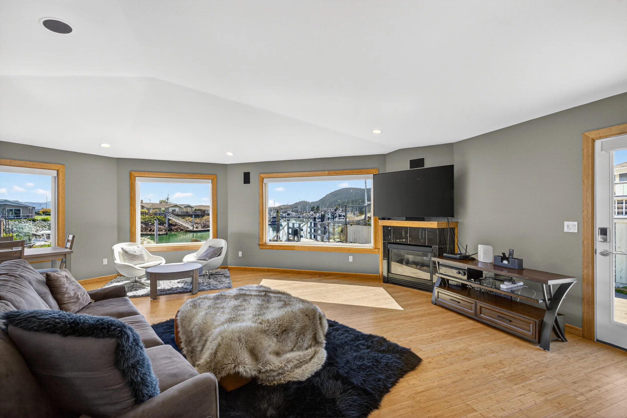5309 Doon way-3.jpg