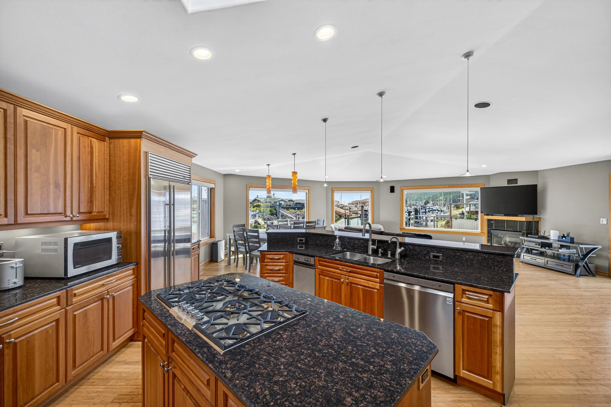 5309 Doon way-14.jpg