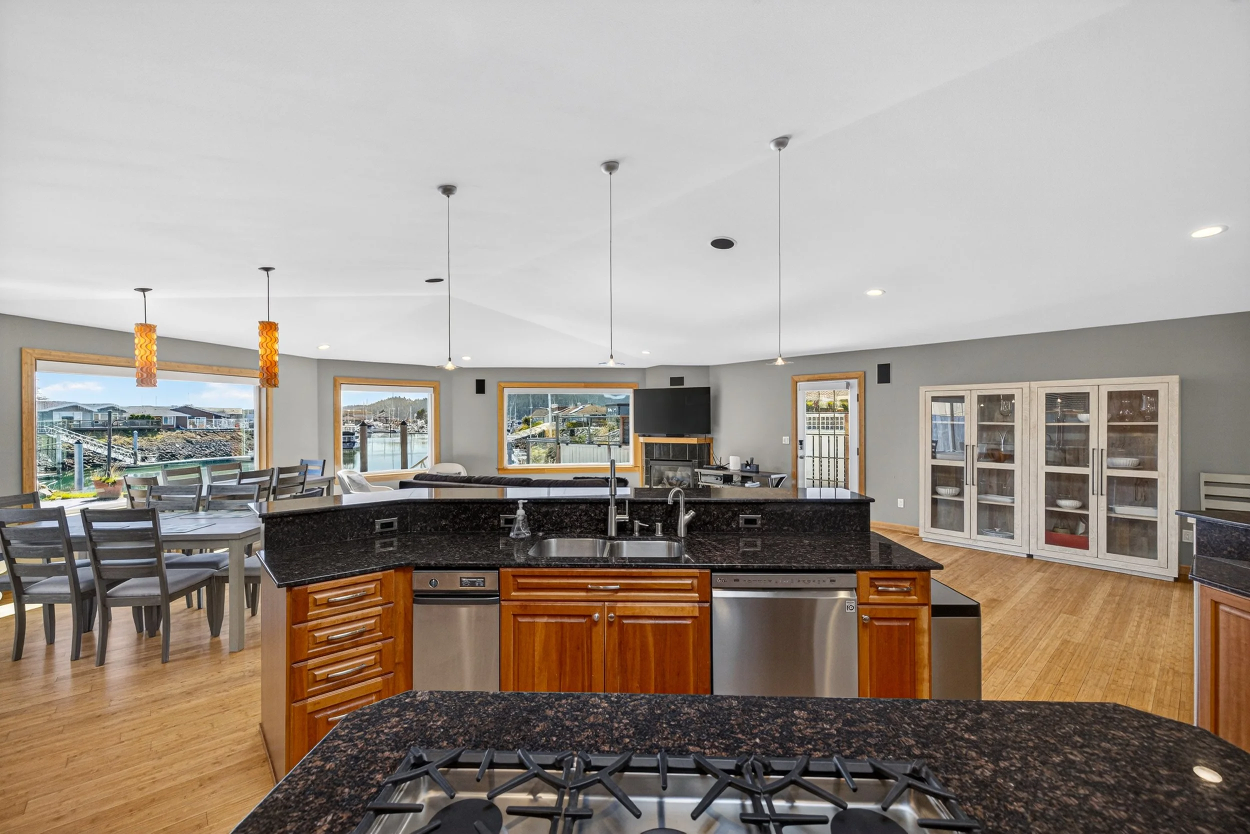 5309 Doon way-15.jpg