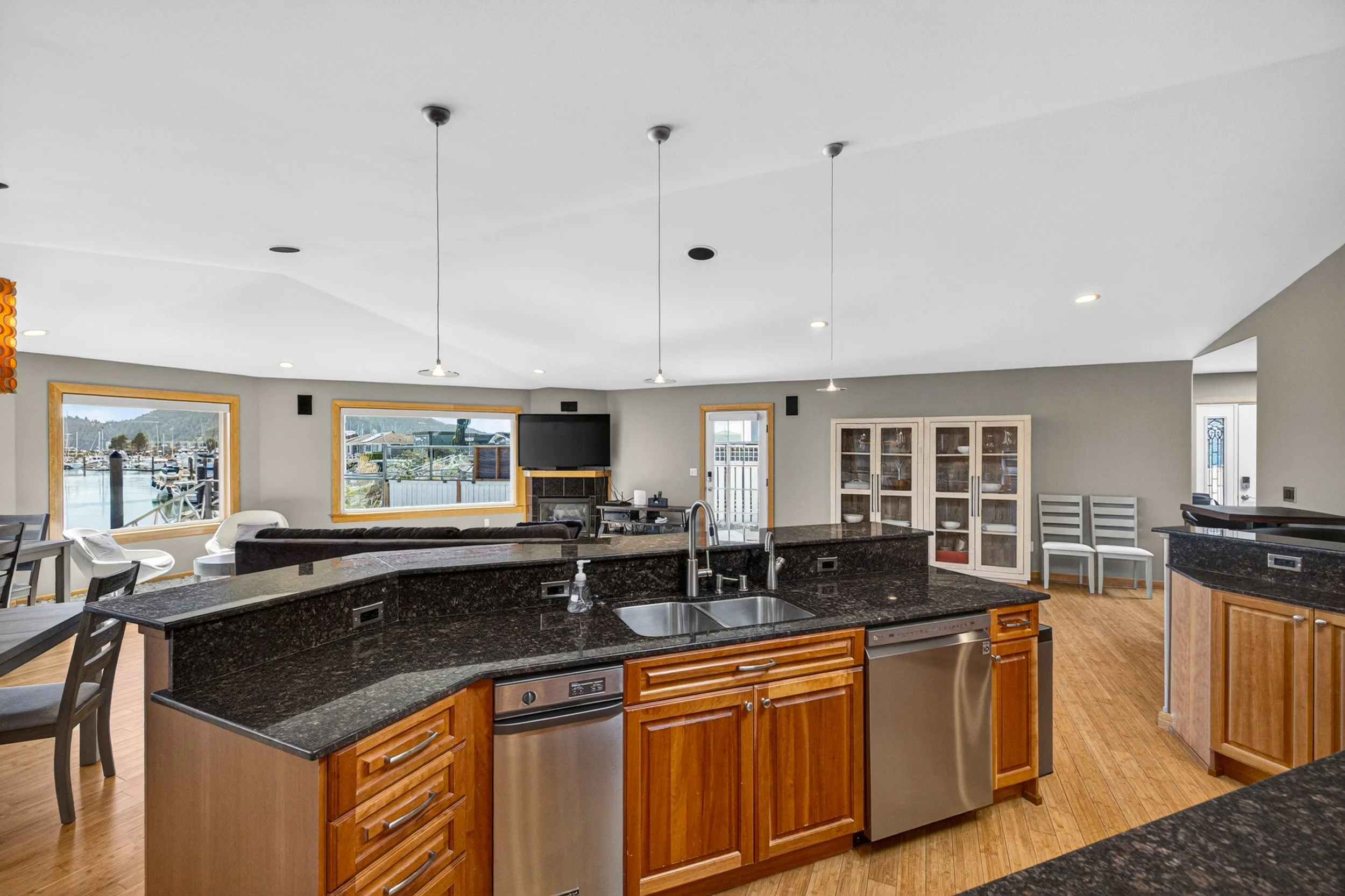 5309 Doon way-16.jpg