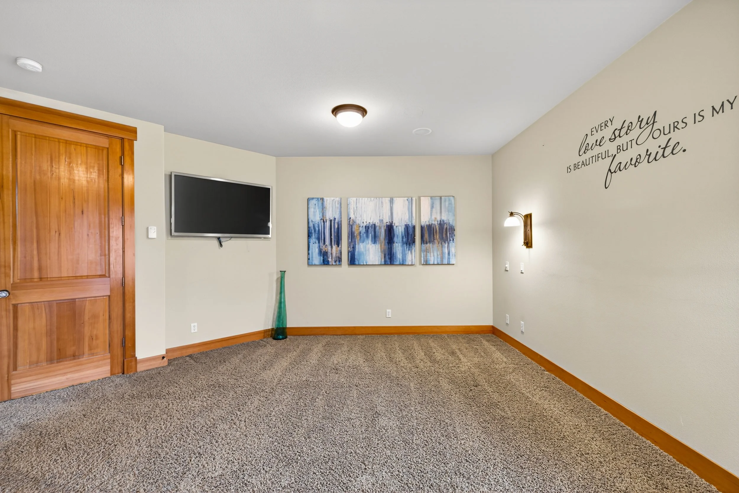866 Kalispell Dr-10.jpg