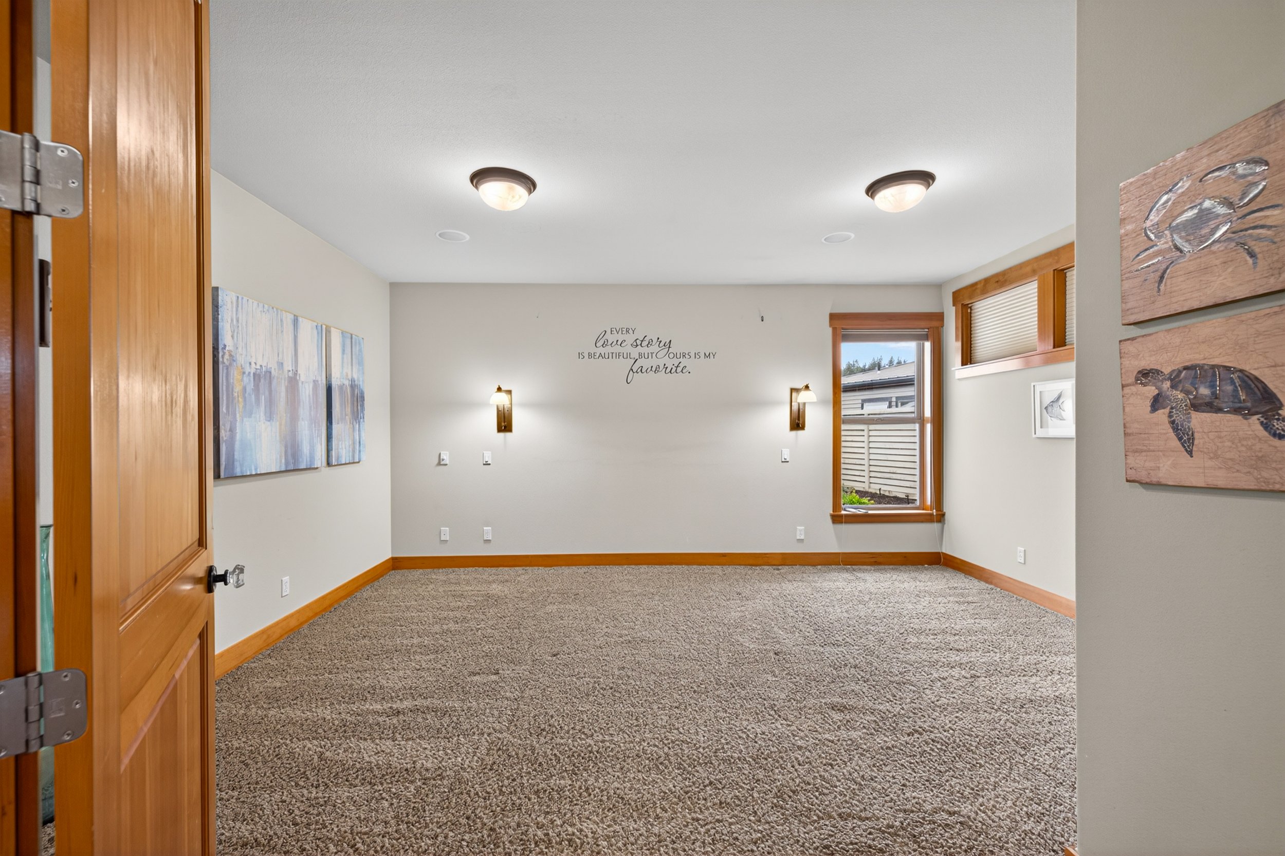 866 Kalispell Dr-12.jpg