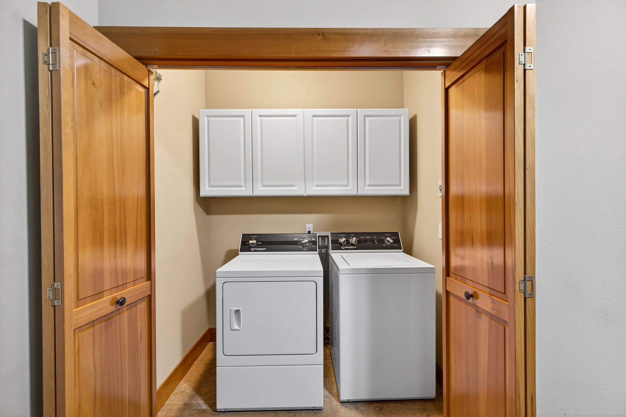 866 Kalispell Dr-32.jpg
