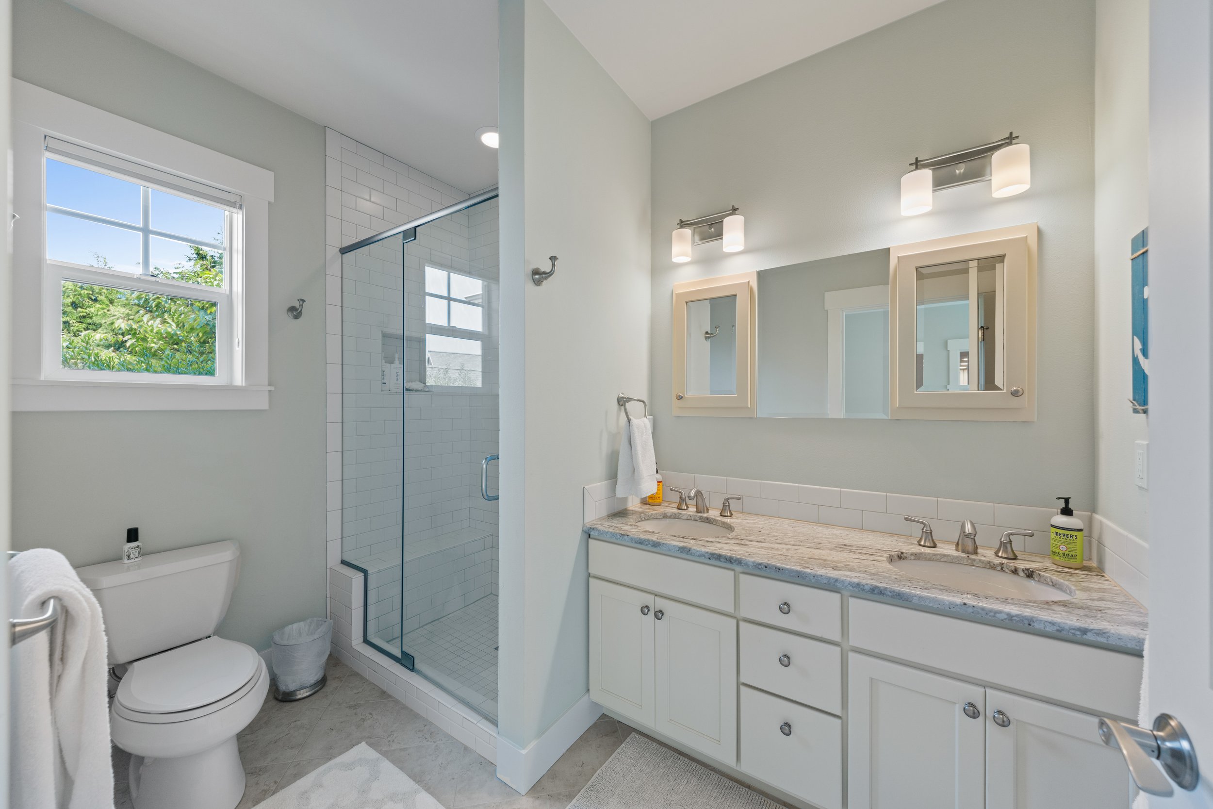 4417 Schooner Dr-23.jpg