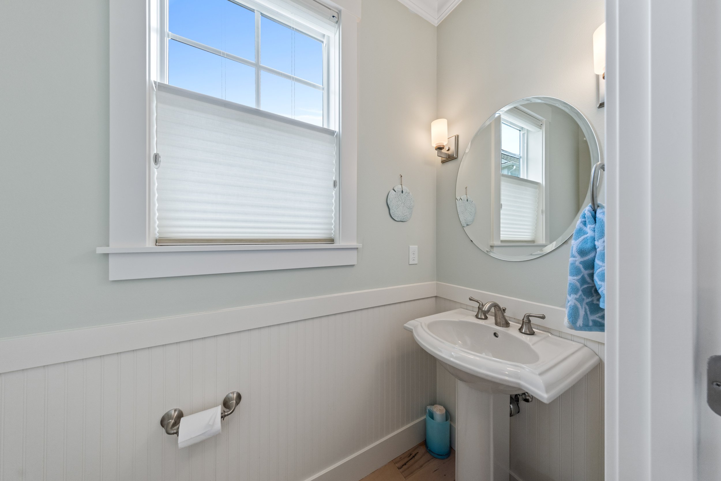 4417 Schooner Dr-27.jpg