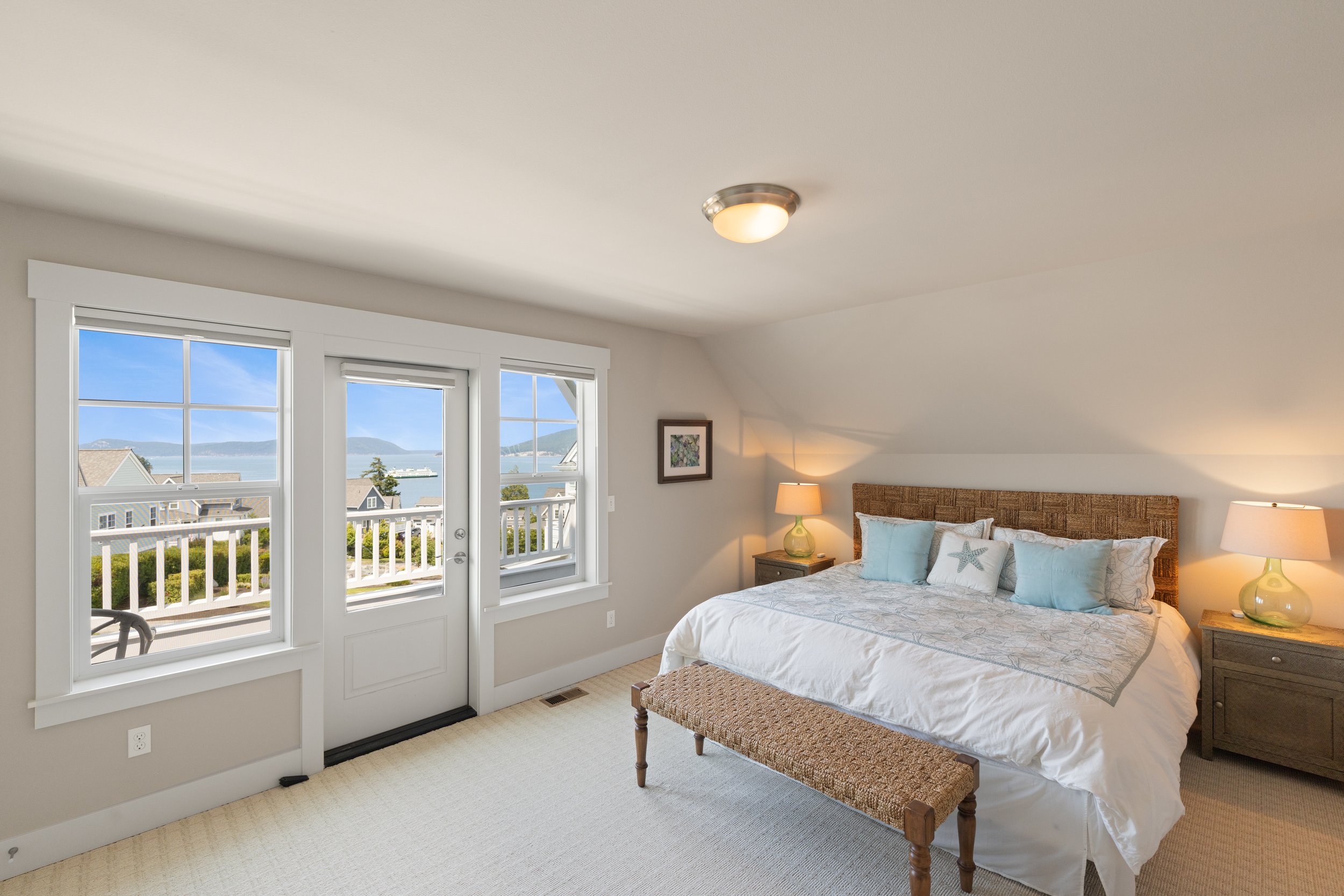 4417 Schooner Dr-38.jpg
