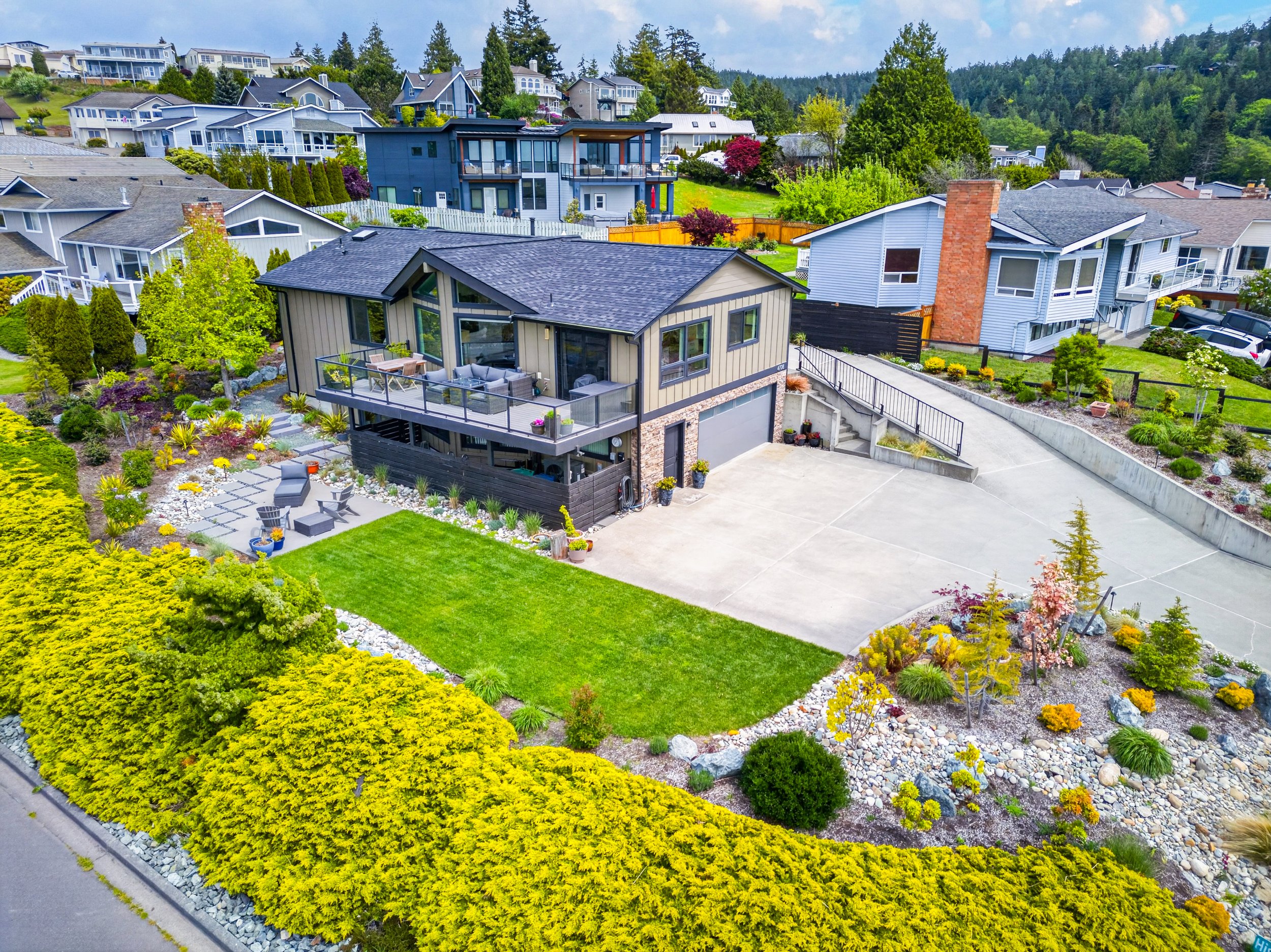 4708 Queen Ann Way-13.jpg
