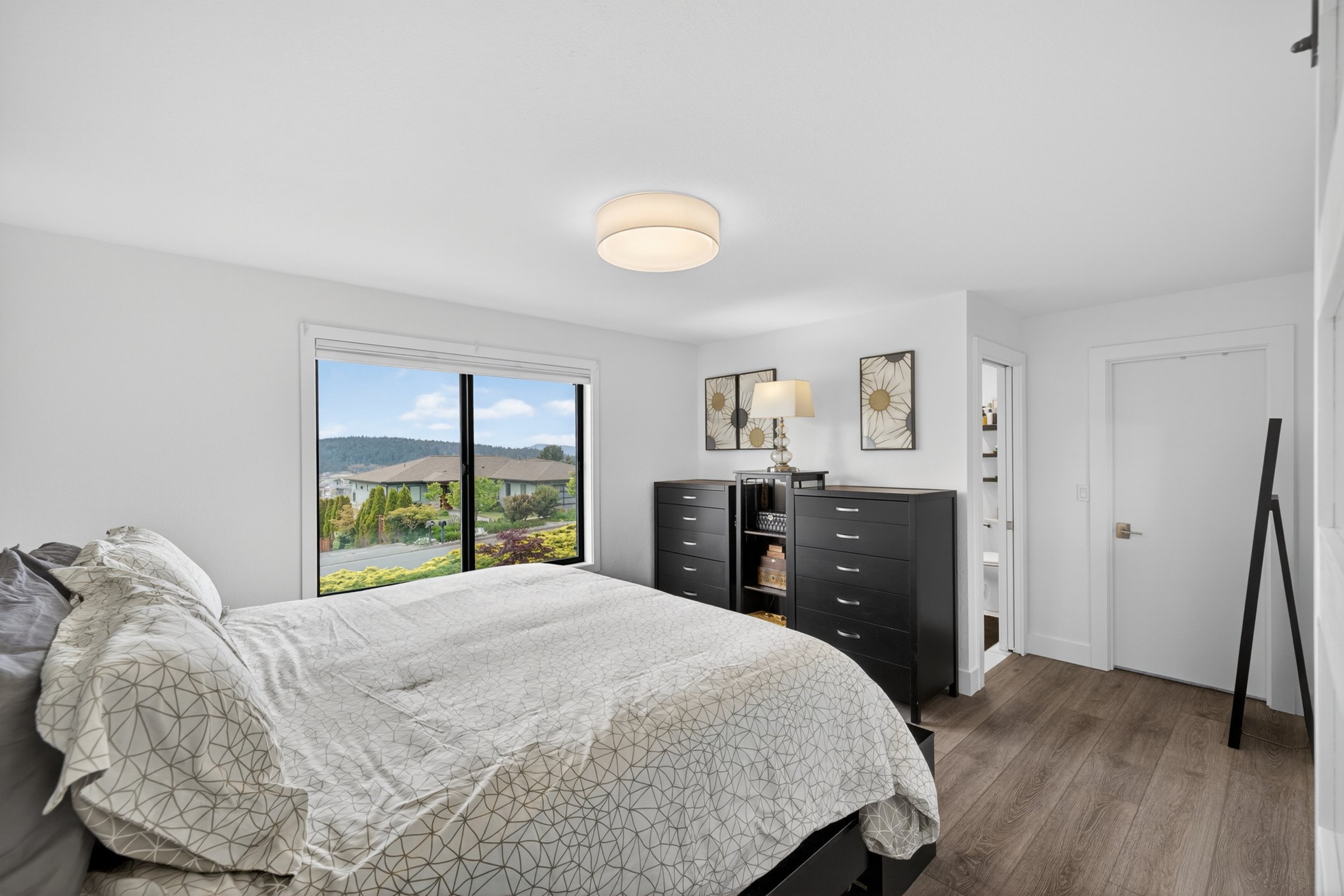 4708 Queen Ann Way-51.jpg