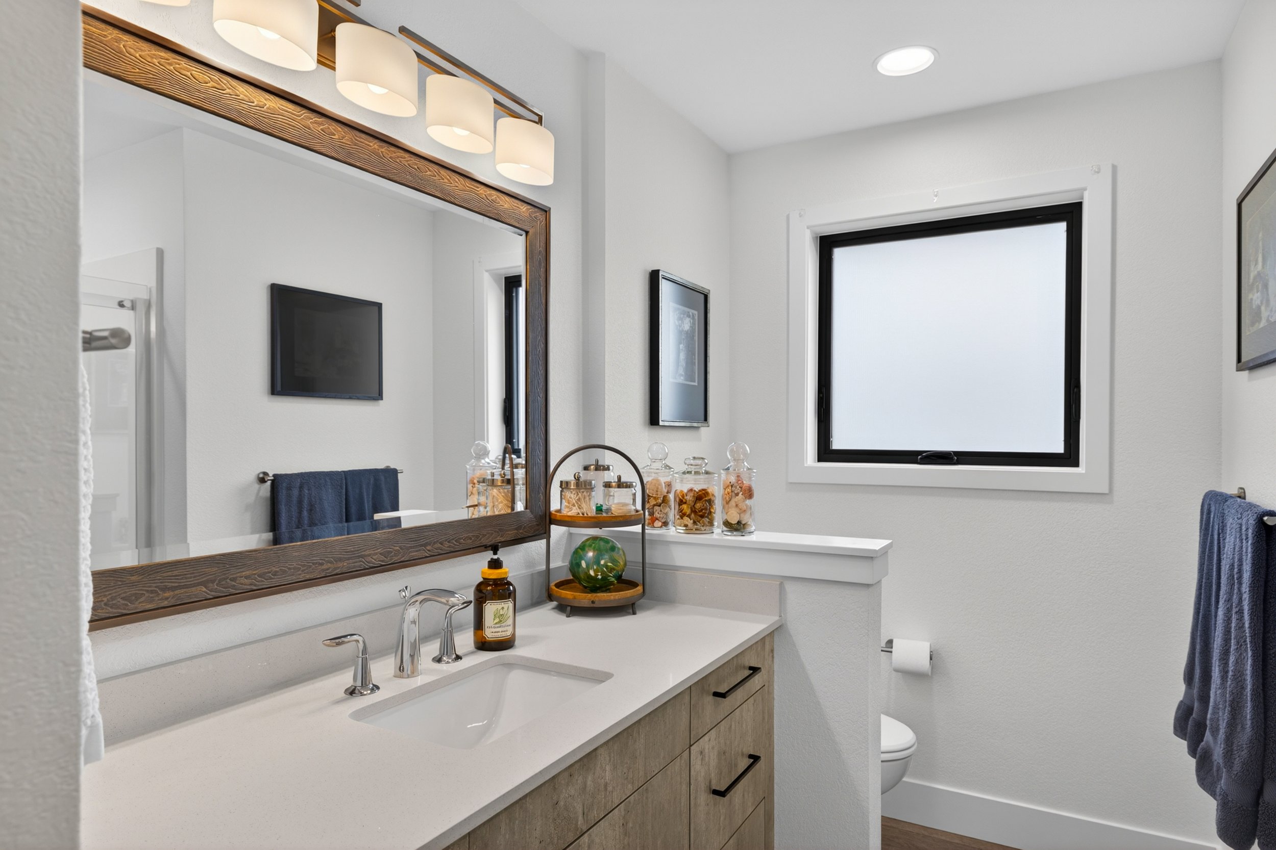 4708 Queen Ann Way-62.jpg
