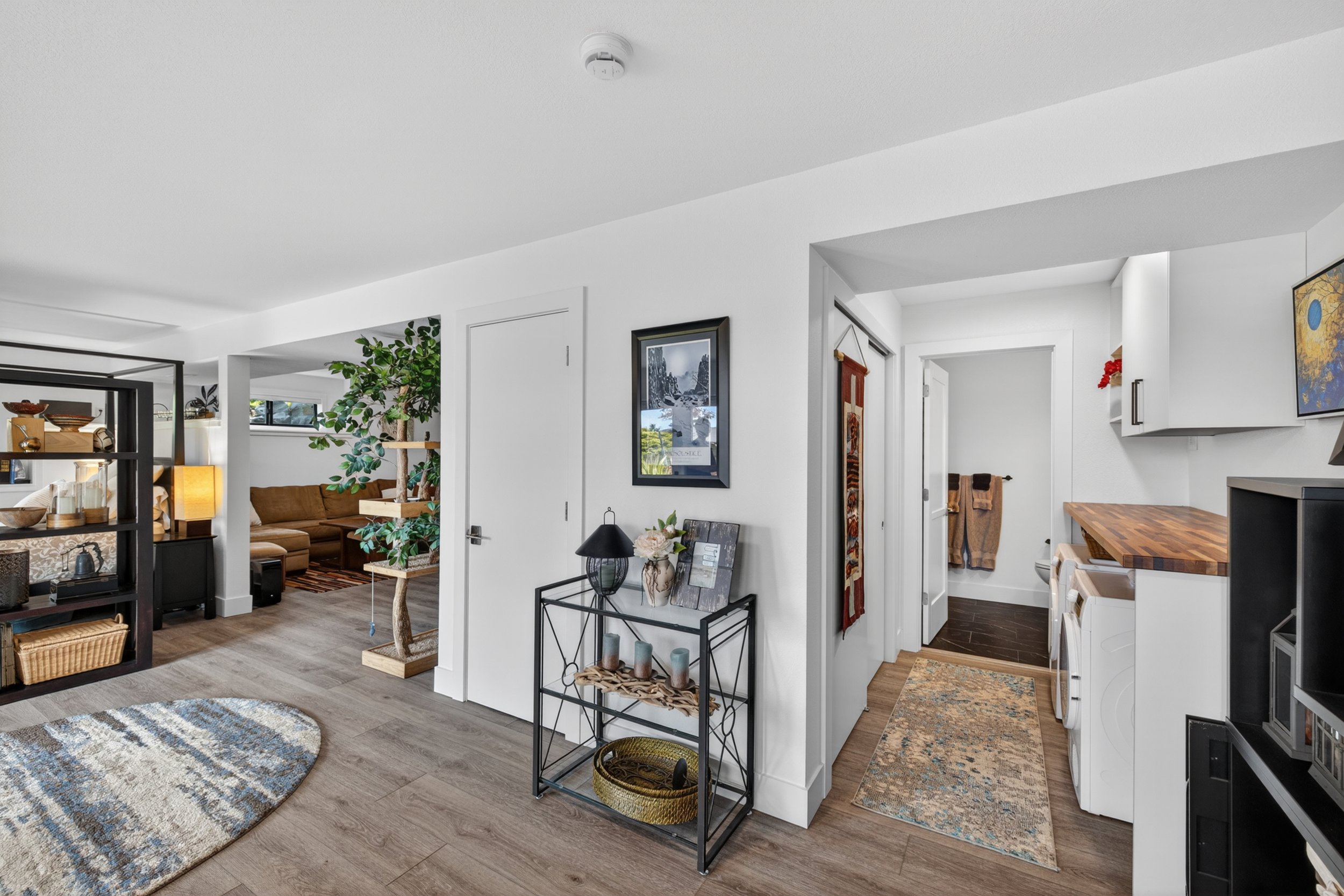 4708 Queen Ann Way-84.jpg