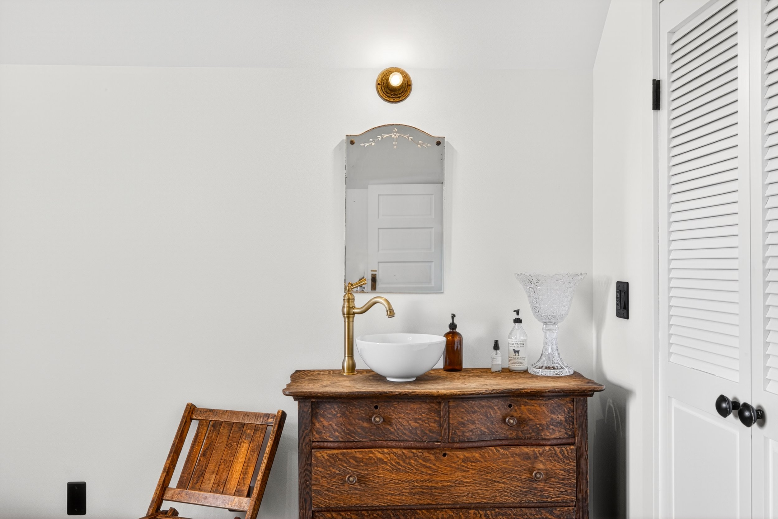 14419 T Loop Rd-21.jpg