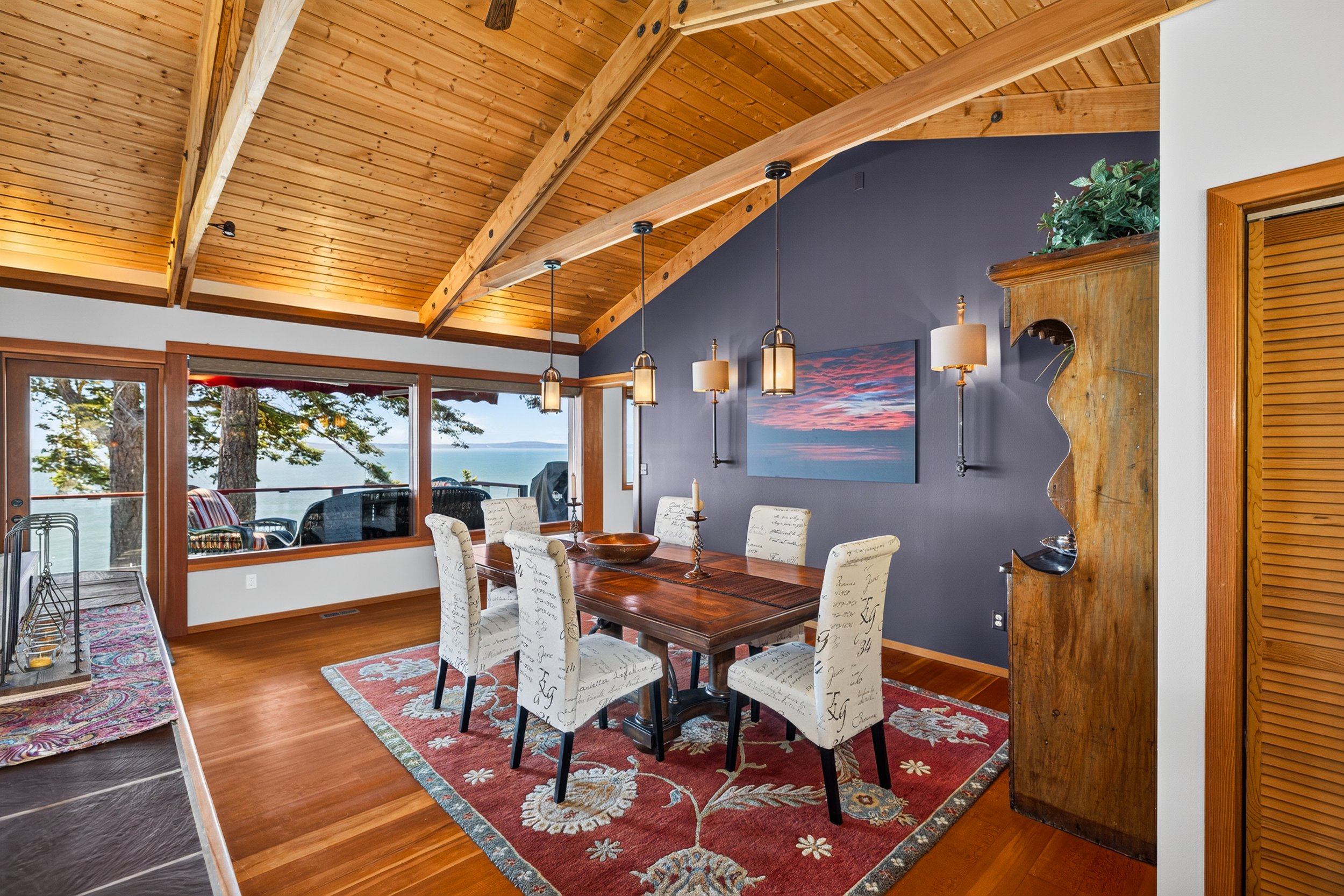 14122 Ervine Rd-6.jpg