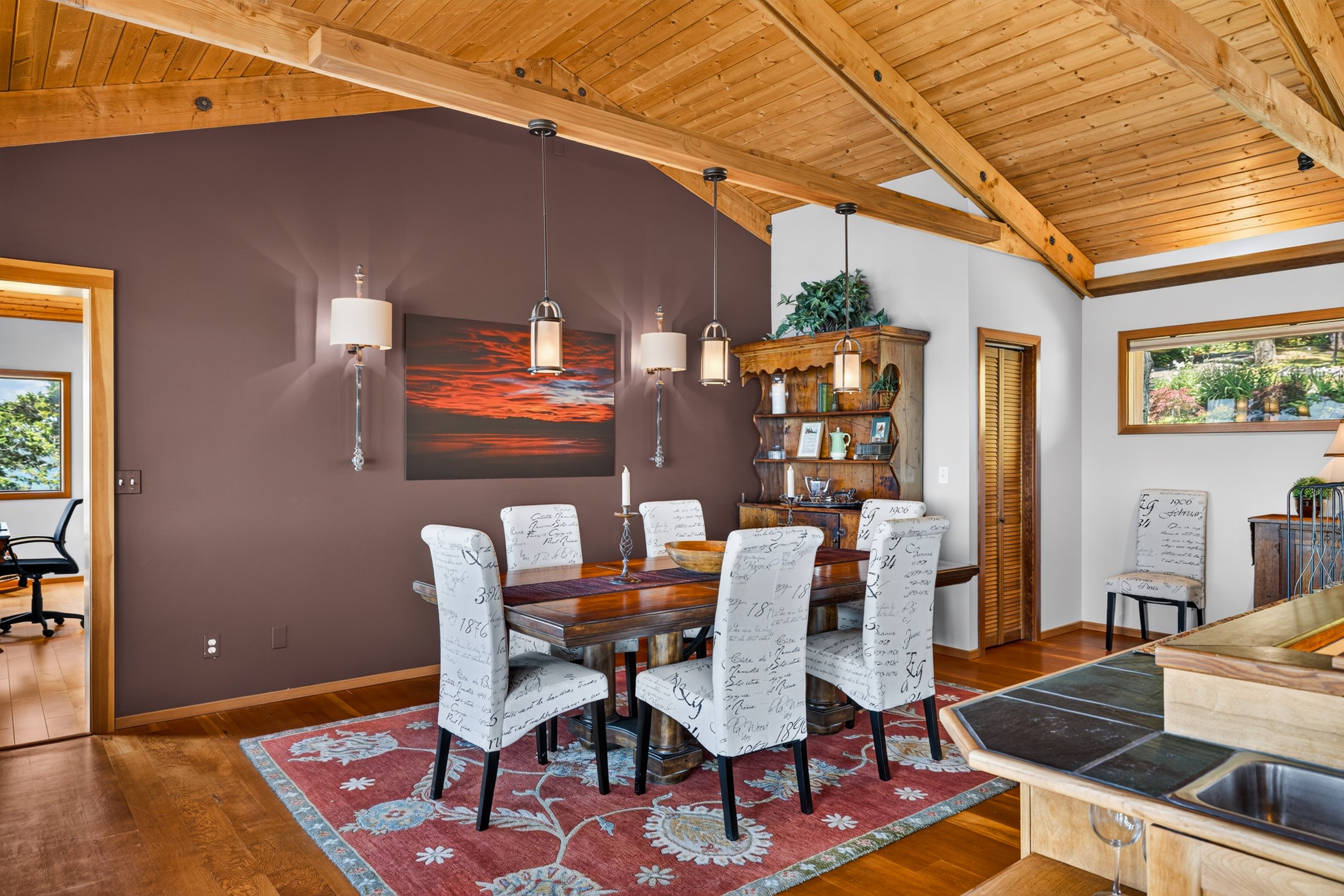 14122 Ervine Rd-7.jpg