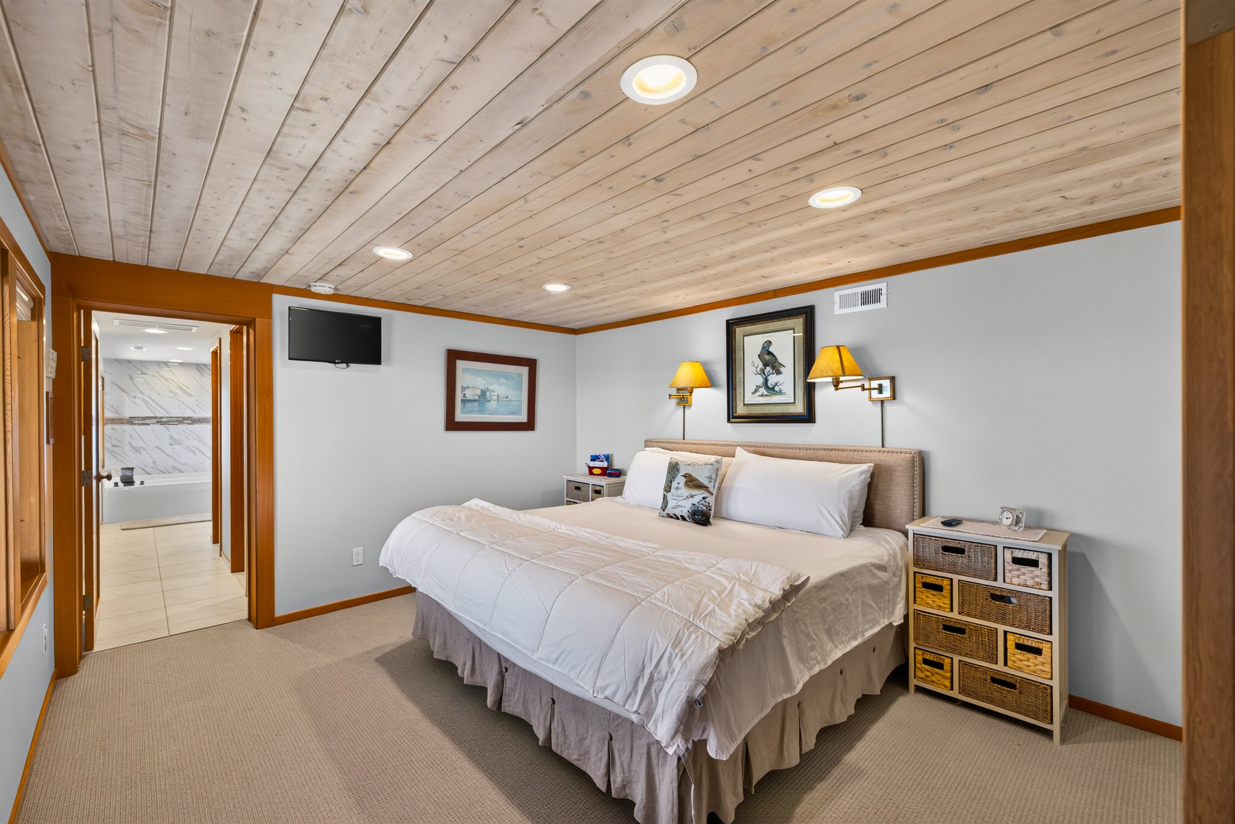 14122 Ervine Rd-51.jpg