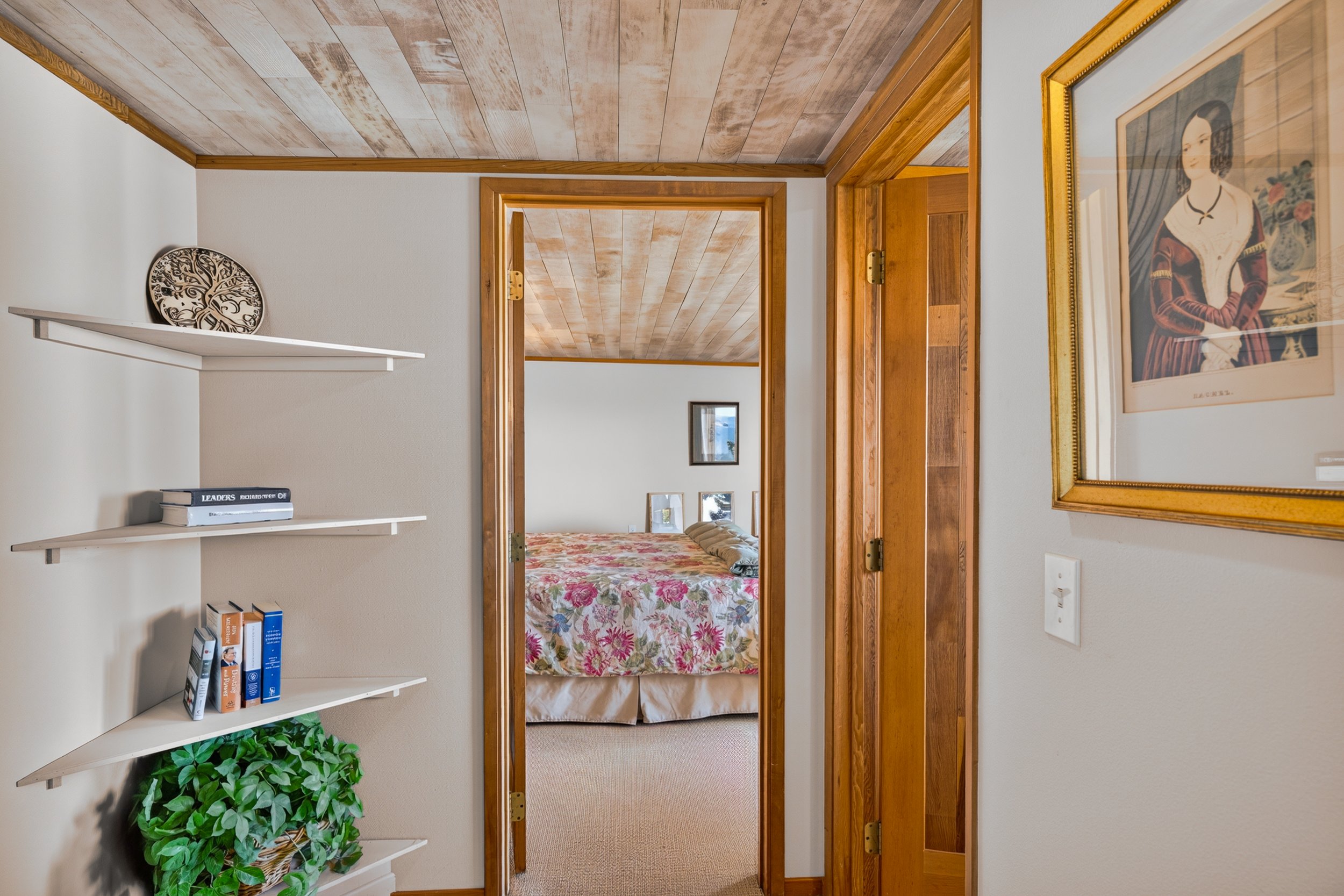 14122 Ervine Rd-55.jpg