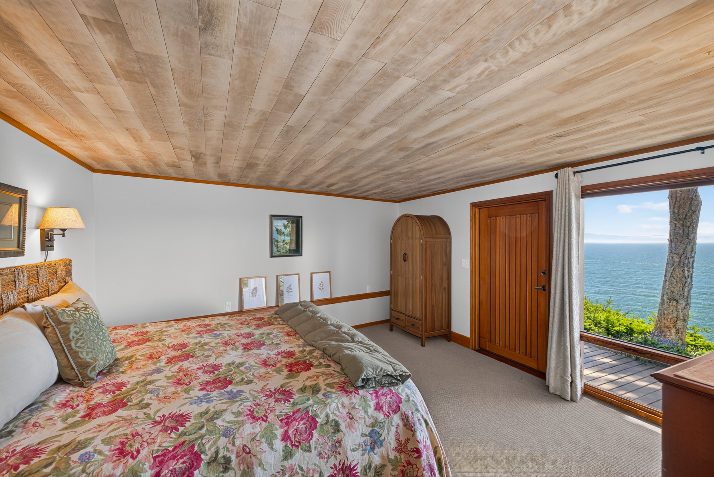 14122 Ervine Rd-58.jpg