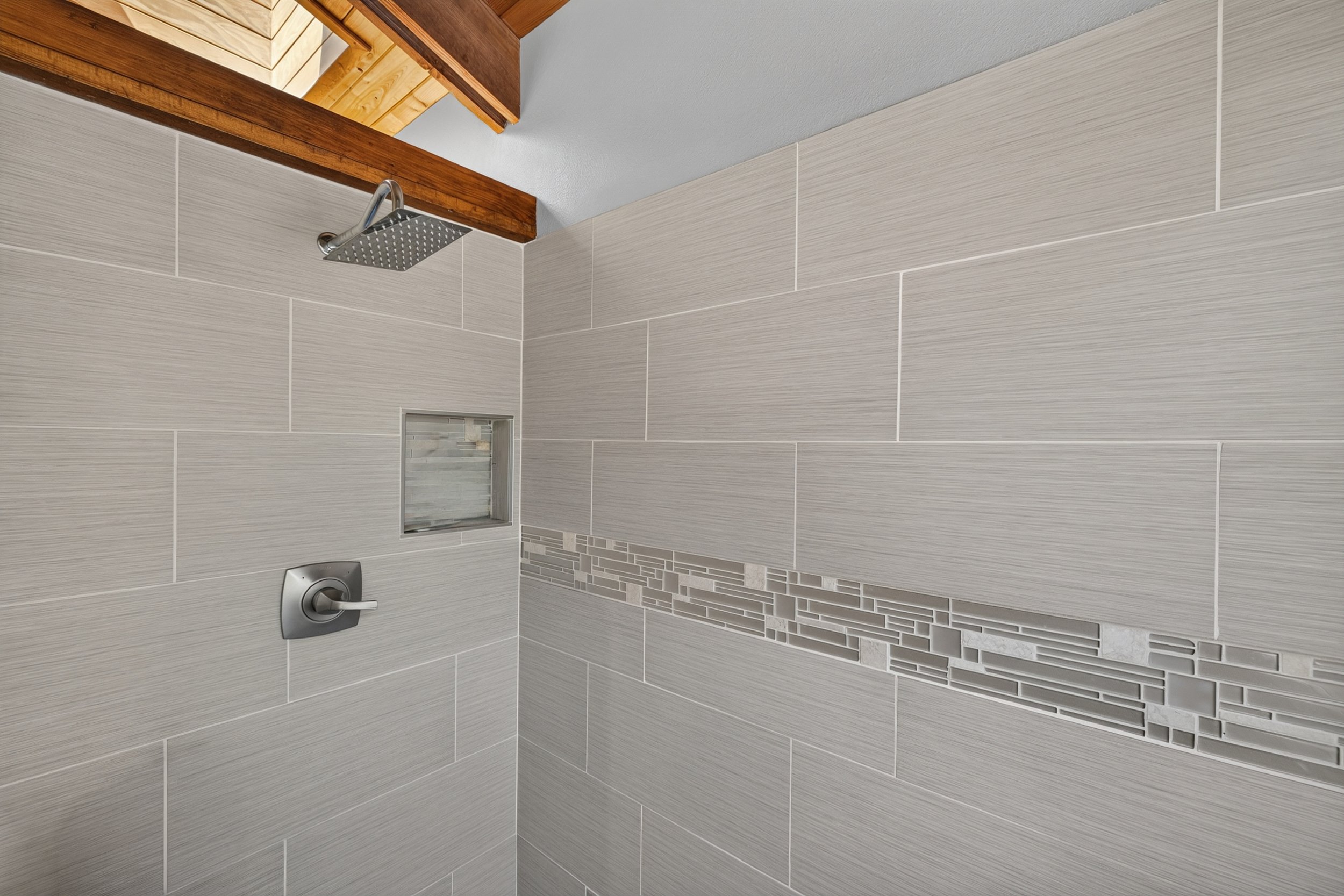14122 Ervine Rd-91.jpg
