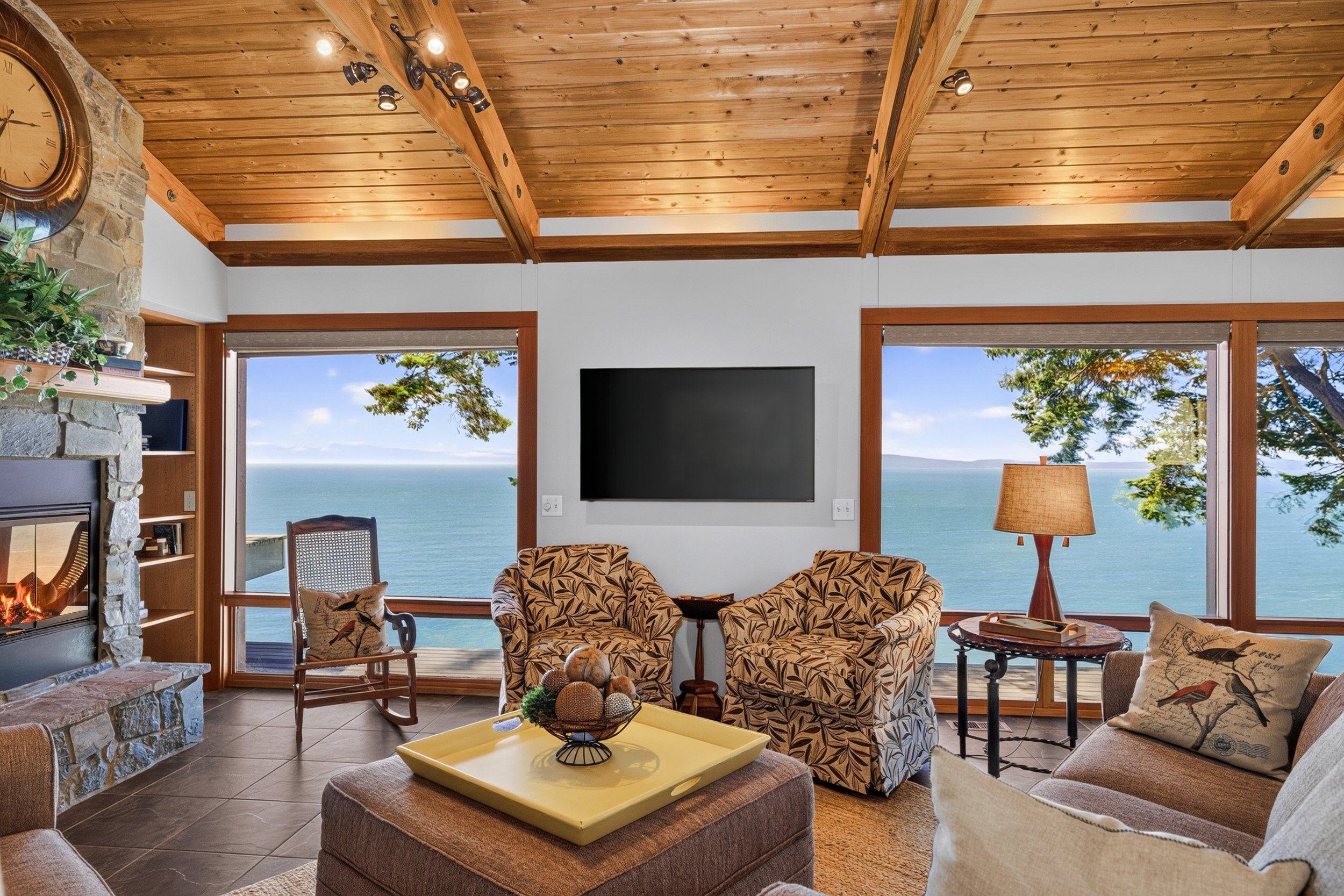 14122 Ervine Rd-96.jpg