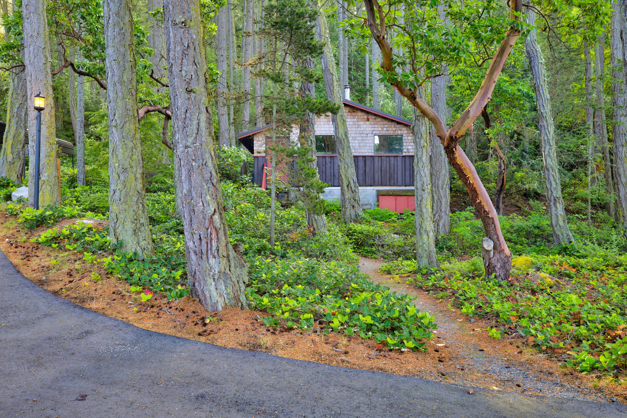 14122 Ervine Rd-117.jpg