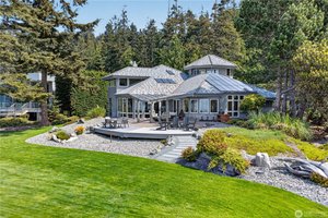 Why Buyers Love the Location Benefits of Living in Anacortes