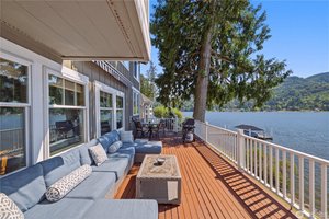 Mount Vernon Location Guide for Downsizers and Move-Up Buyers