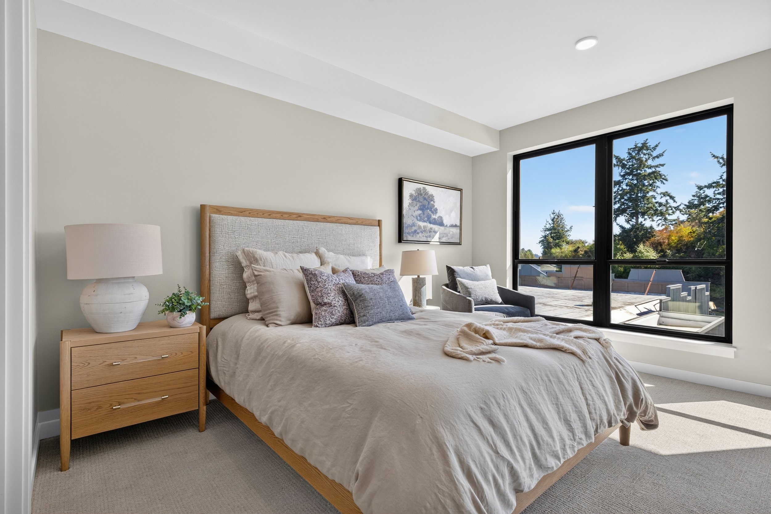 306 Center Street Unit 301 and 304-19.jpg