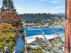 Best Home Locations for Boaters in Anacortes Real Estate