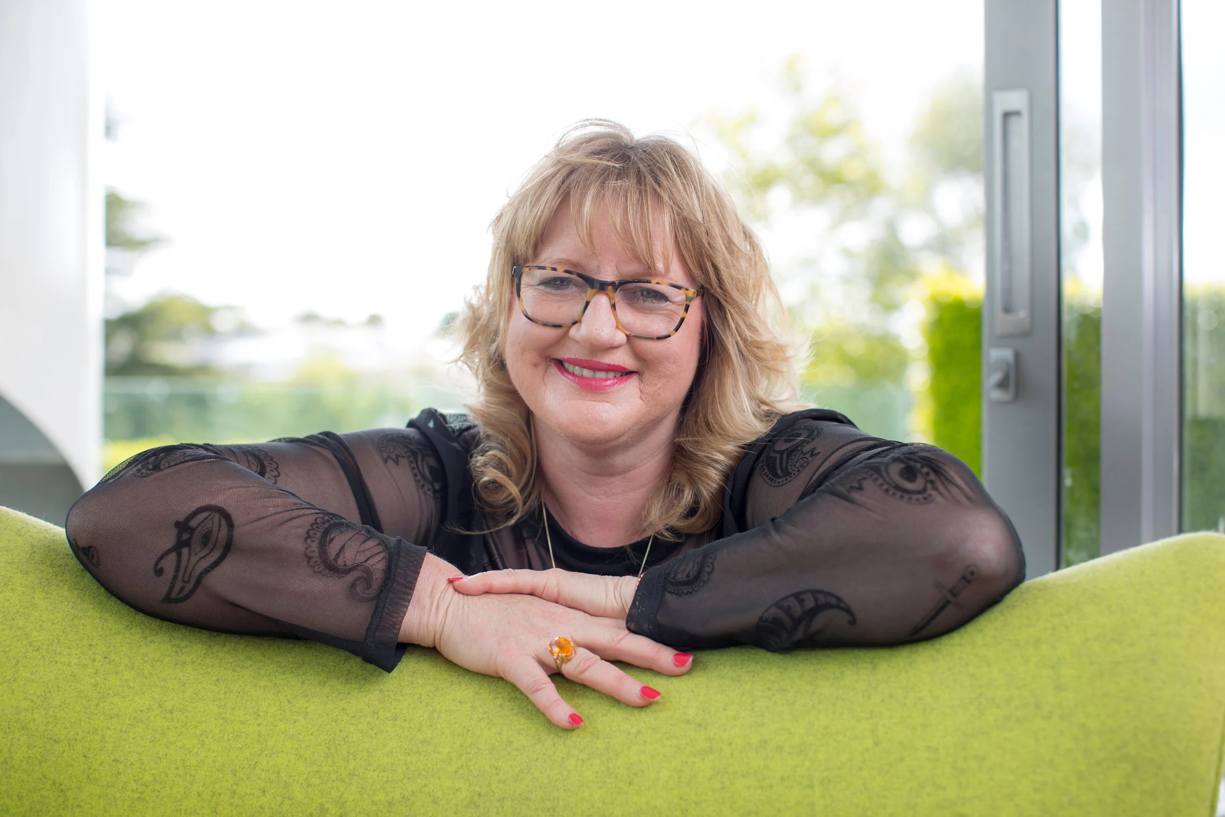 Bookmarks: Theresa Gattung