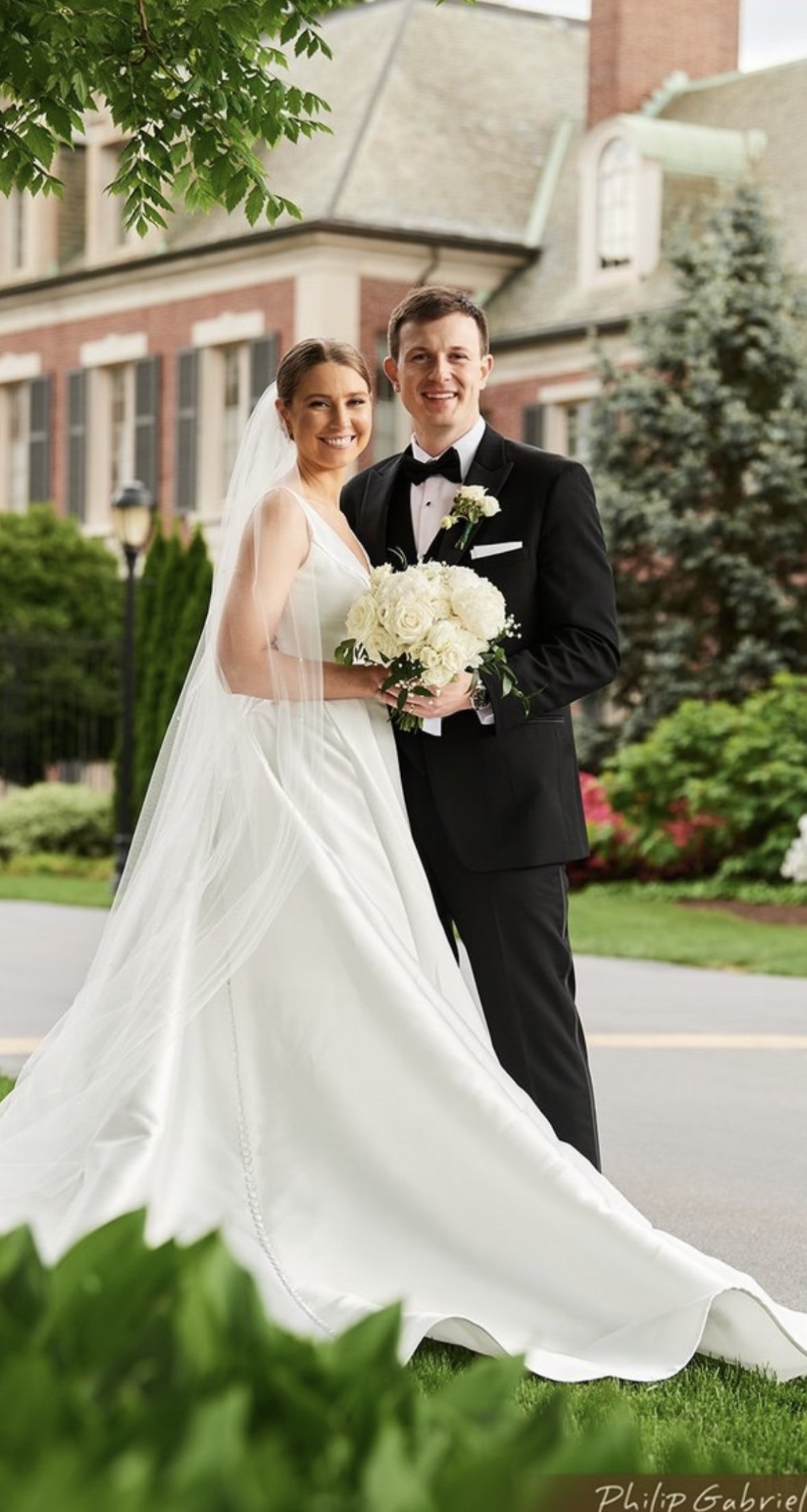 Clare and Jake - Overbrook Country Club Villanova PA Anne Schmitt Florals (002).jpg