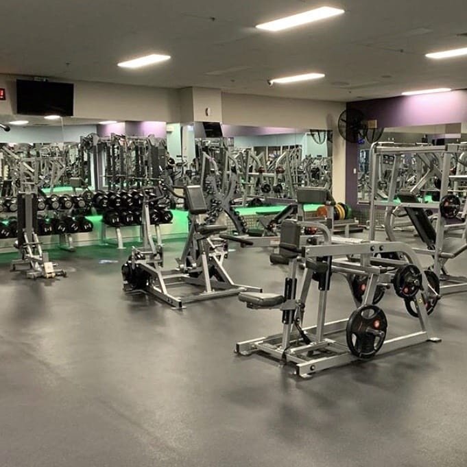 Finish your week with a sweat session at @anytimefitnesssalisbury