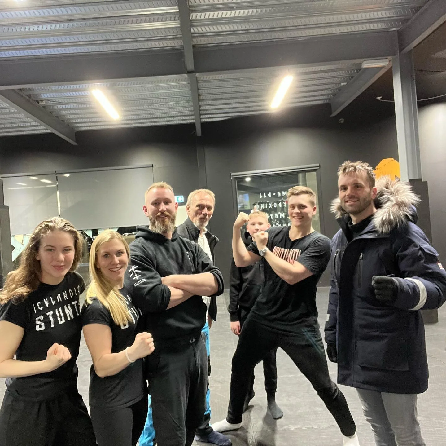 Afturelding &iacute; kv&ouml;ld kl 20:55 #icelandicstunts #zikzak #afturelding