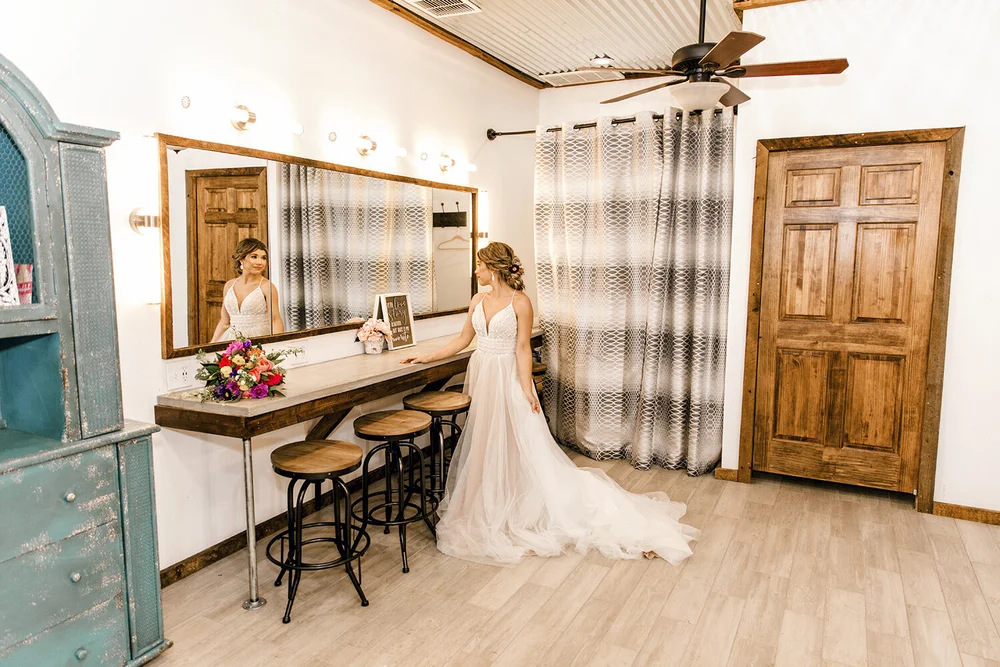 Weddings — Ama La Vita