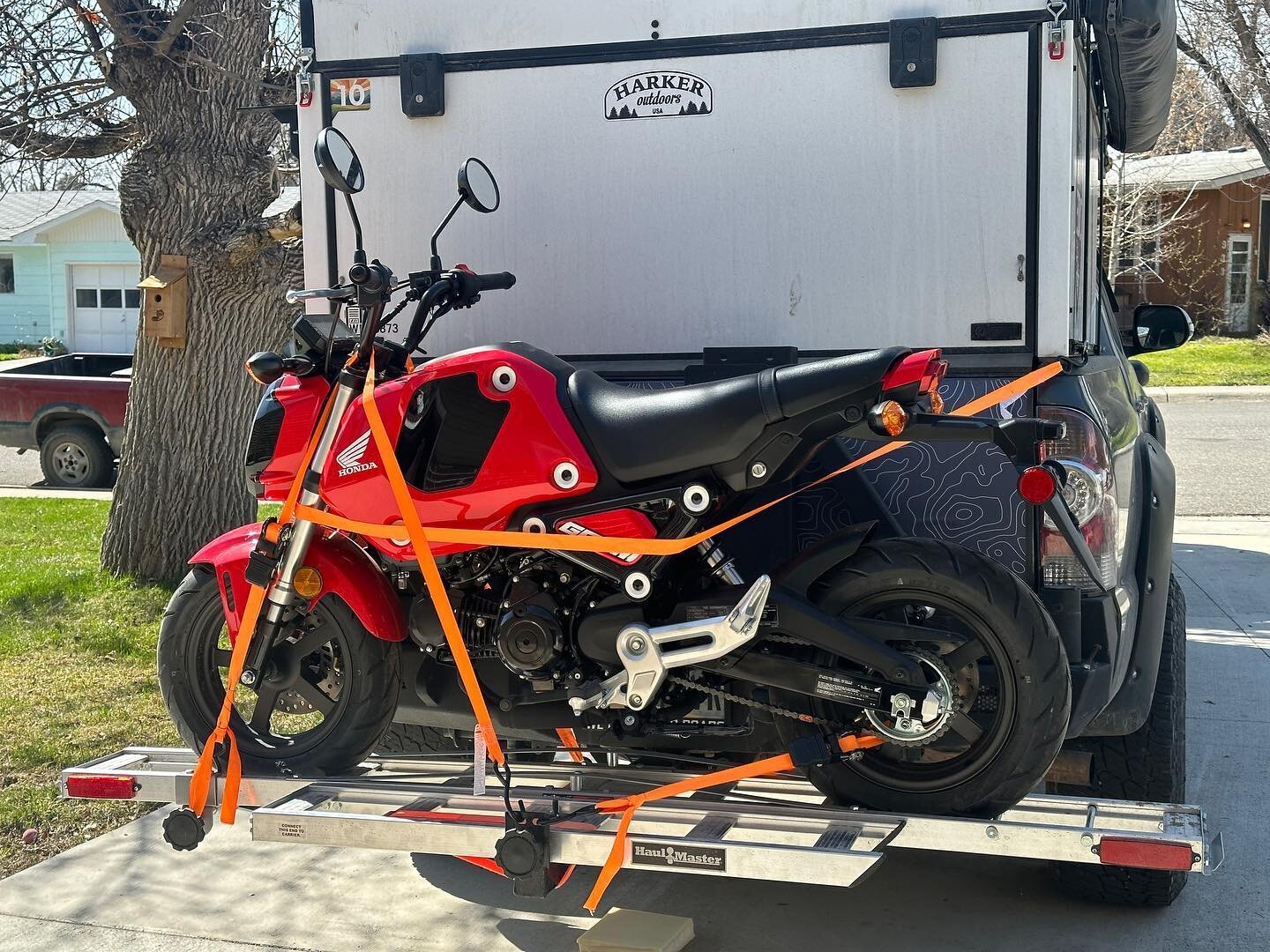 Loaded up and headed out. Say hi if you see me!!!

#wyoming #adventure #grom #gromsquad #getoutside #overland #adventurenthusiasts #outdooradventures #explorewyoming