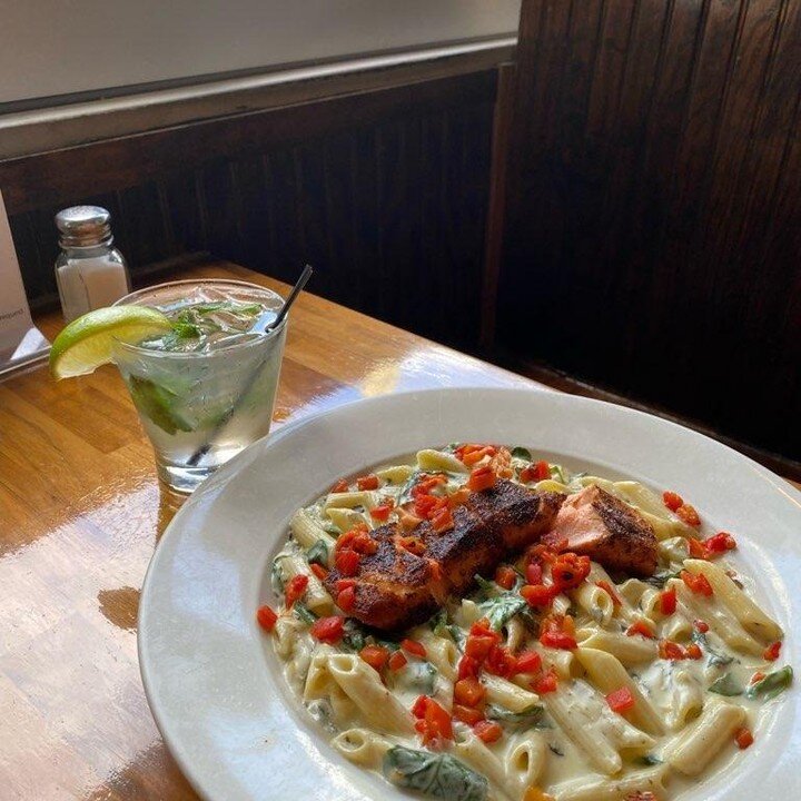 WEEKEND SPECIAL!!!

Pasta a la Piedmont:

Blackened Salmon served on penne pasta in a creamy spinach and artichoke Alfredo sauce and garnished with fire roasted red peppers.