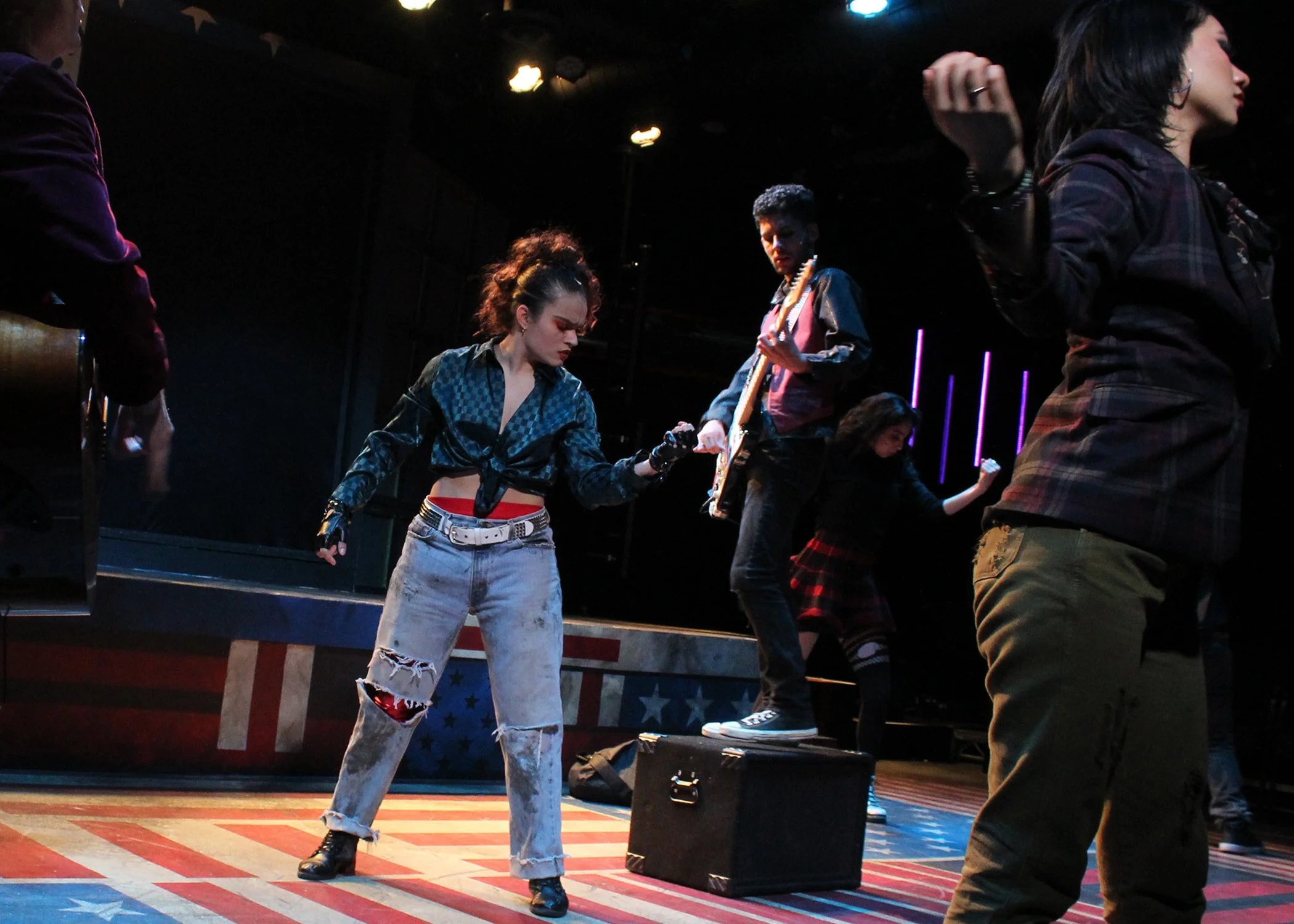 AmericanIdiot_015_CLong.jpg