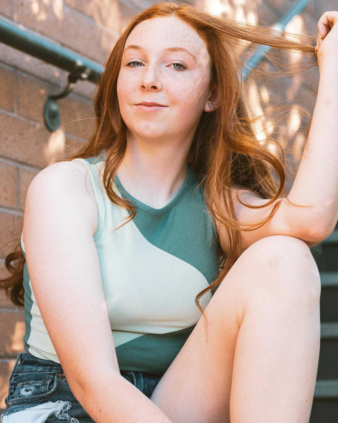 Hello weekend, I&rsquo;ve been waiting for you!
.
@dmztxylor 
.
#weekend #weekendvibes #friday #friyay #influencer #teeninfluencer #instagood #maddieandonie