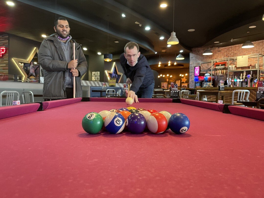 Sunday&rsquo;s from 1.00-3.00 at Reardon's Snooker and Pool Hall in Glasgow City Centre.

Join us from 1.00-3.00pm for 2hrs of Pool 🎱, a drink 🥤 and hotdog 🌭 or chips 🍟 for only &pound;6.50 per person.

Come along, drop in on a Sunday at 24 Hope 