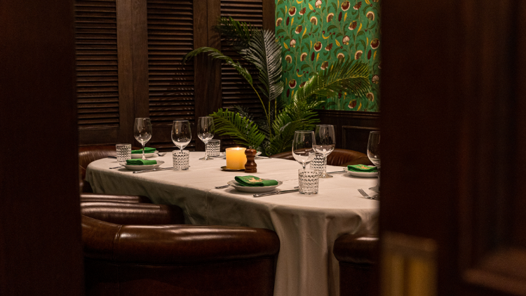 buenos-aires-polo-club-steakhouse-events-cellar-room-seating.png