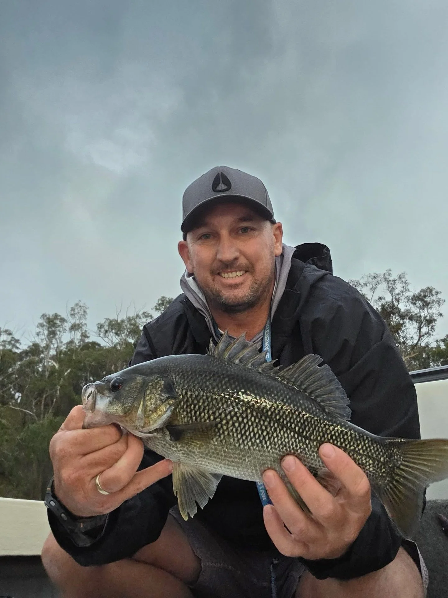 It&rsquo;s Fish-on Friday and we asked, and you&rsquo;ve delivered - share with us your Australian Bass catch!

A big thank you to Luke McManus for sharing his pics of his recent catch here at Lake Lyell! An Australian bass measuring 41-42cm in lengt