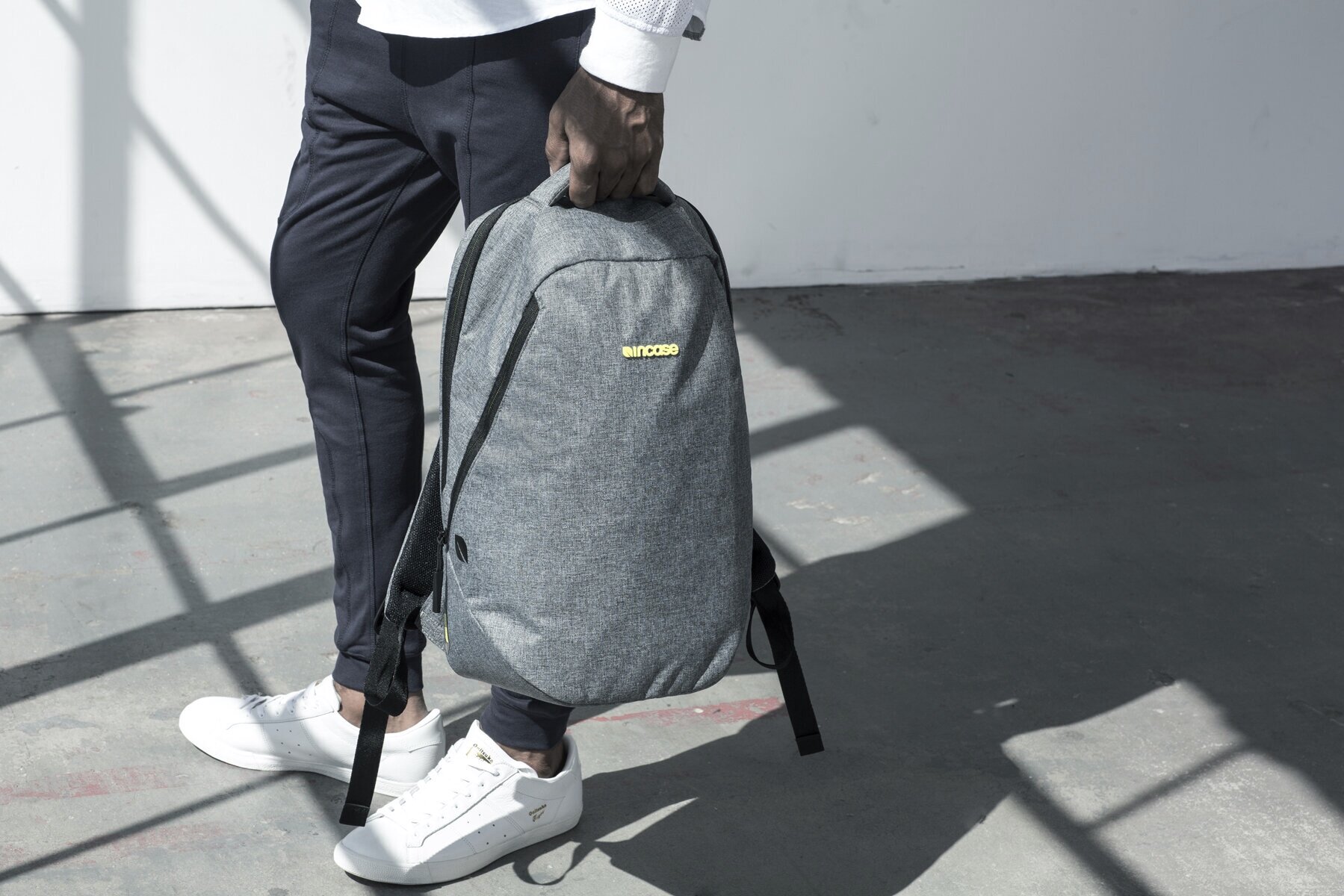 incase-unveils-its-upcoming-reform-collection-2.jpg