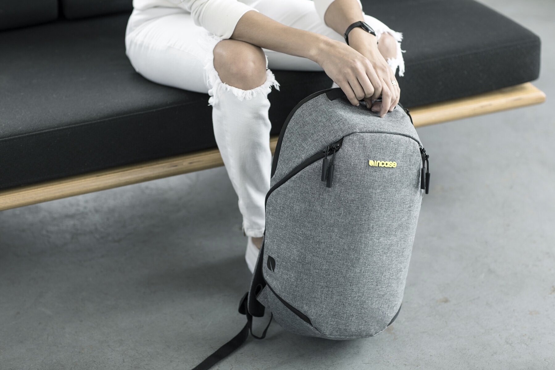 incase-unveils-its-upcoming-reform-collection-4.jpg