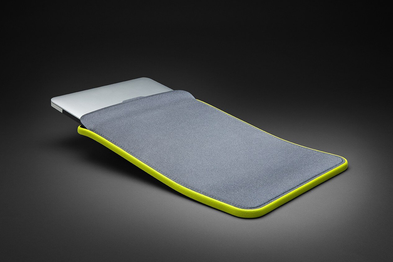 incase-icon-sleeve-01.jpg