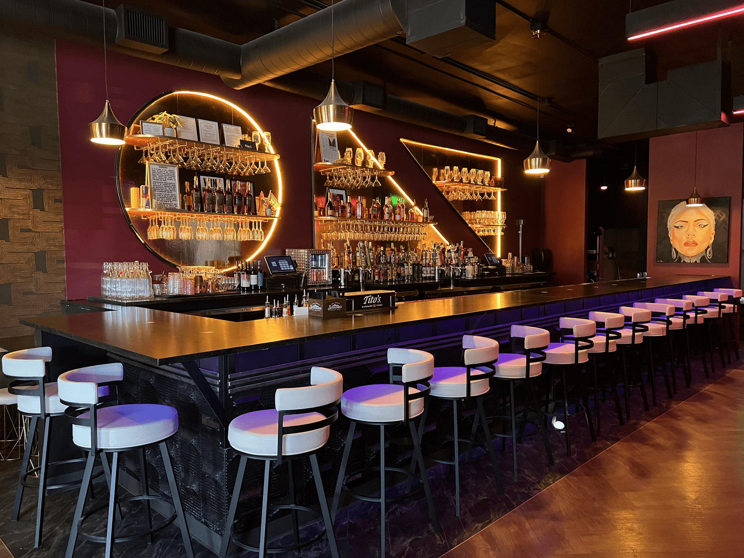 Bar photo 1